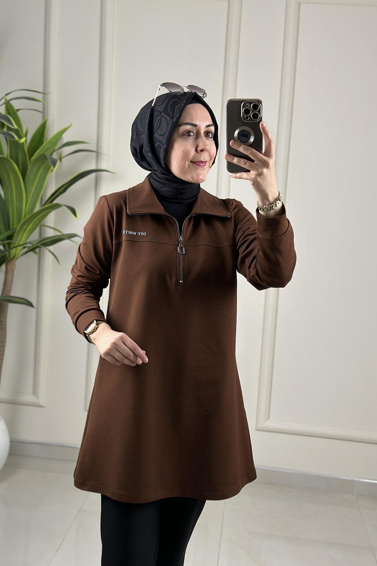 Tesettür Tunik ModelleriÖnü Yarım Fermuarlı Basic Kadın Tunik Kahverengi MP 2664