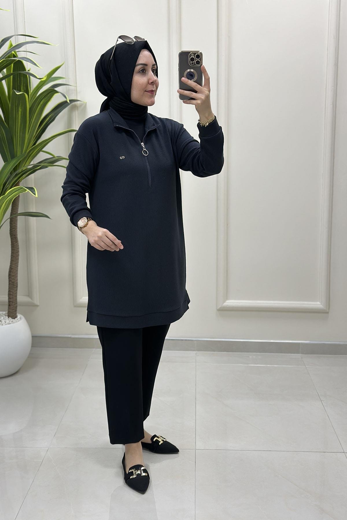 Tesettür Tunik ModelleriÖnü Yarım Fermuarlı Basic Örme Kadın Tunik Antrasit KADO 257094