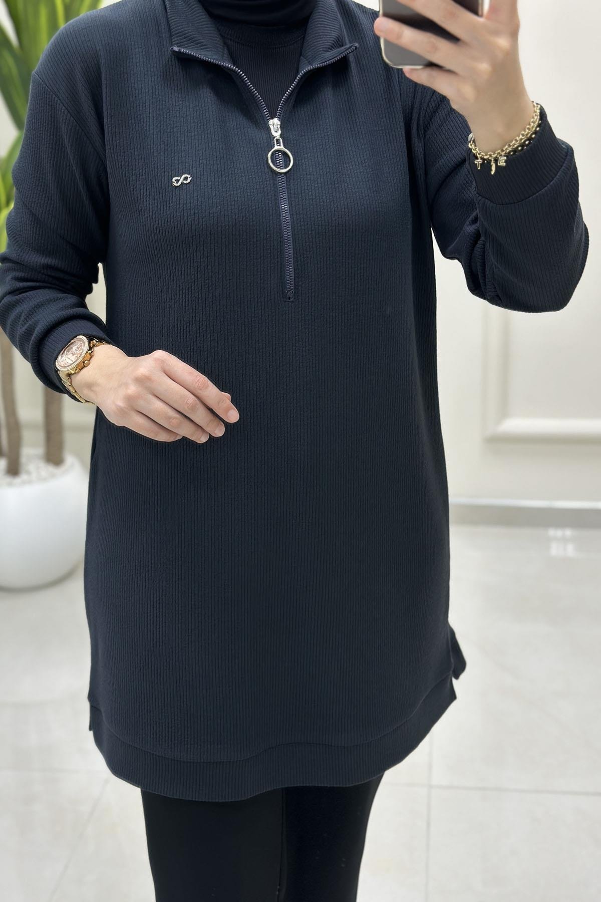 Tesettür Tunik ModelleriÖnü Yarım Fermuarlı Basic Örme Kadın Tunik Antrasit KADO 257094