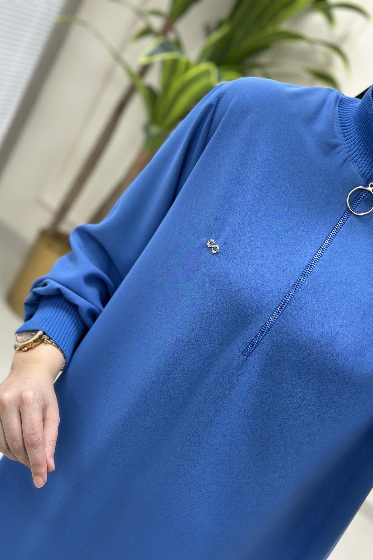 Tesettür Tunik ModelleriÖnü Yarım Fermuarlı Ribana Detaylı Kadın Tunik Mavi KADO 251491
