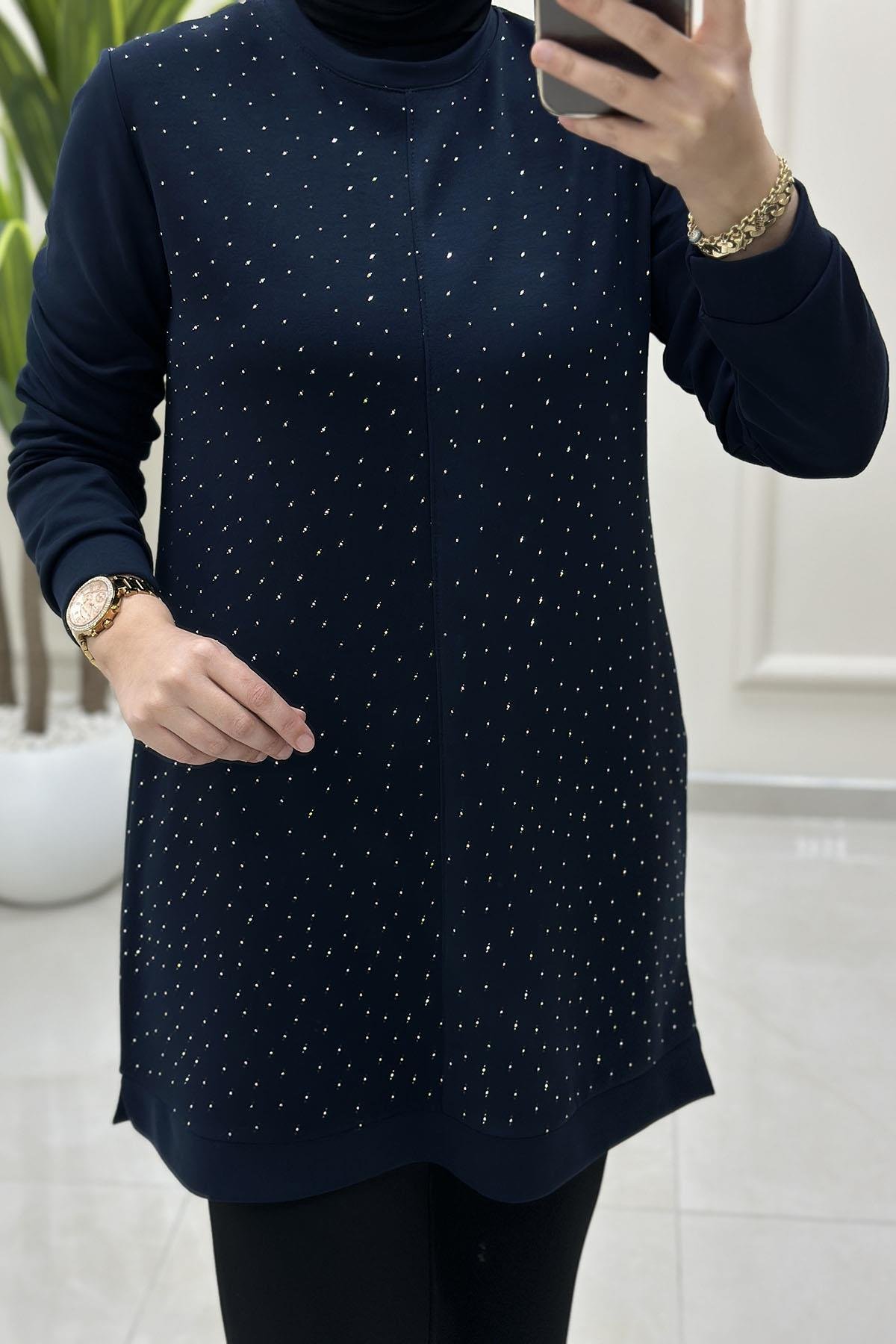 Tesettür Tunik ModelleriOysho Önü Serpme Taş Detaylı Kadın Tunik Lacivert KADO 257431