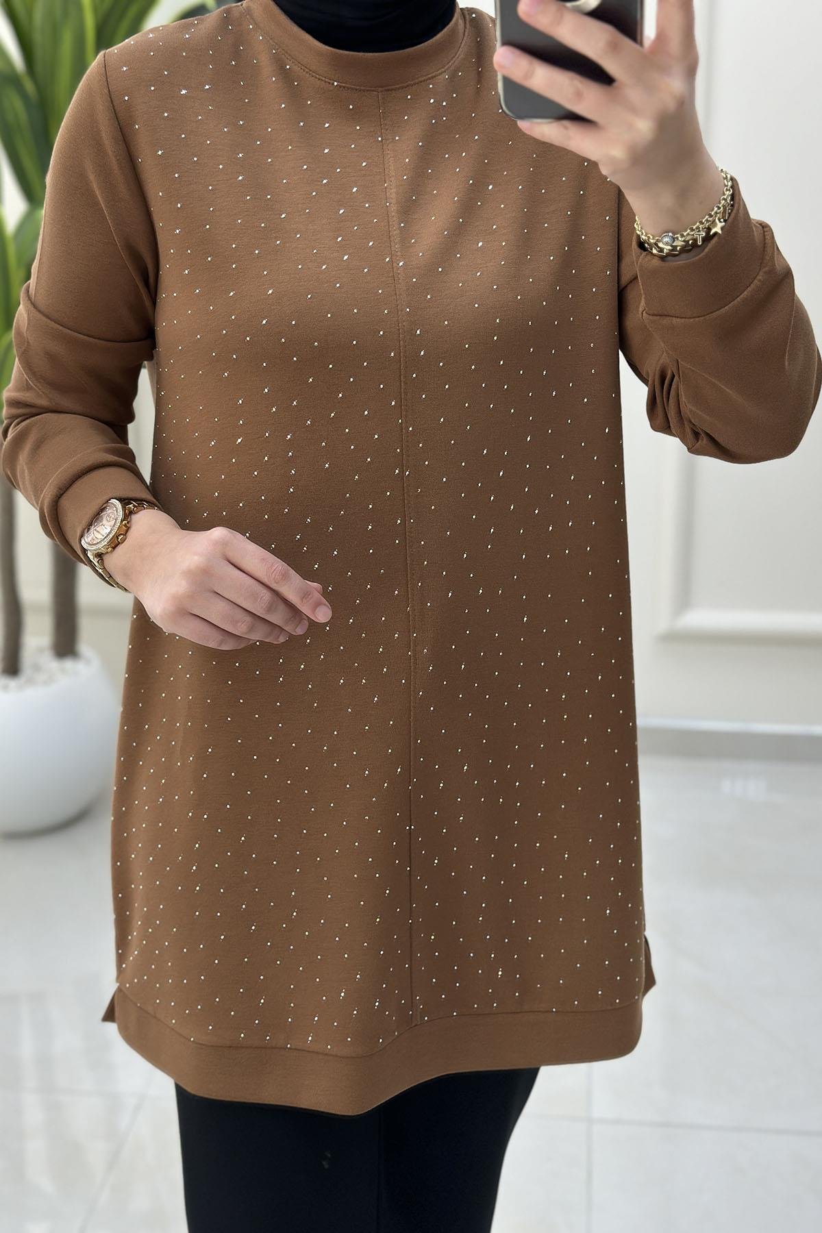 Tesettür Tunik ModelleriOysho Önü Serpme Taş Detaylı Kadın Tunik Taba KADO 257431