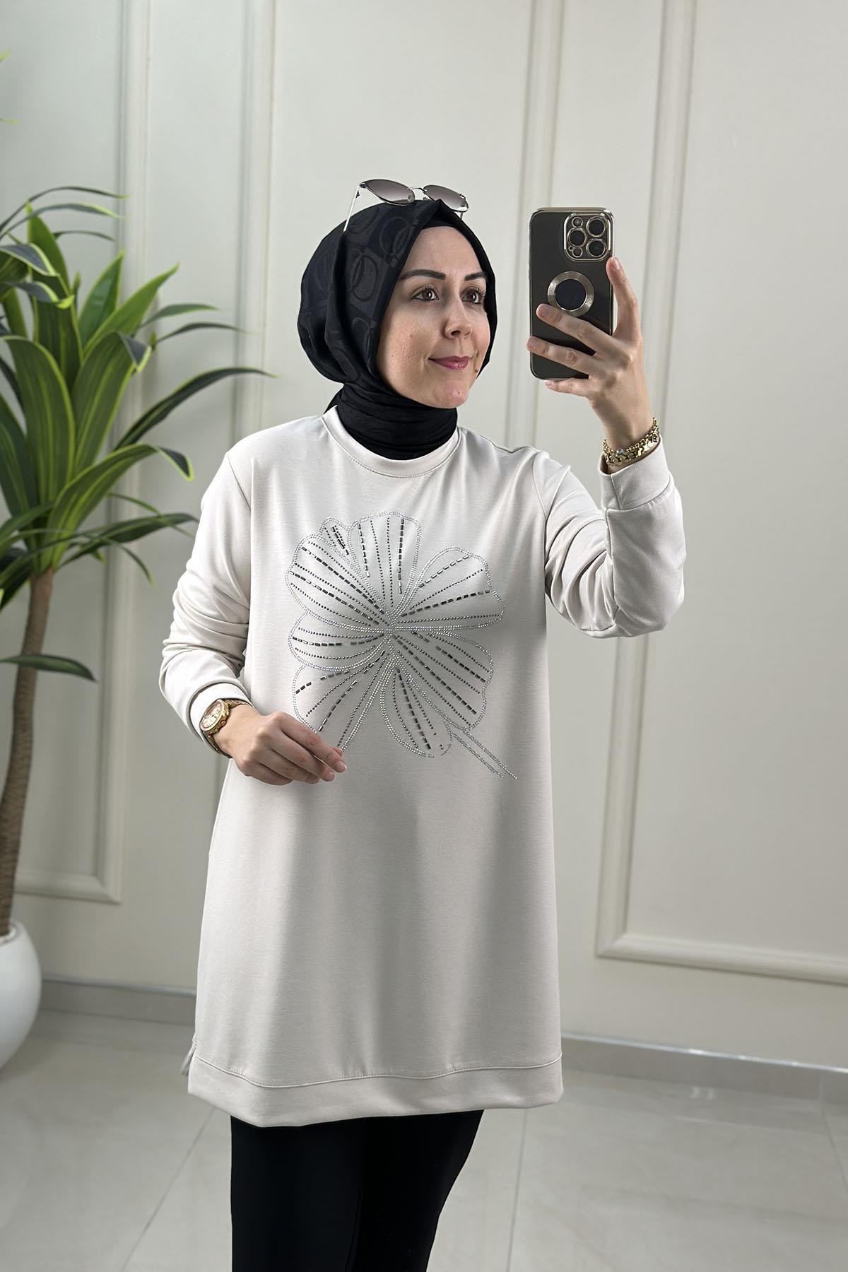 Tesettür Tunik ModelleriOysho Önü Taş Baskı Detaylı Kadın Tunik Taş KADO 257444