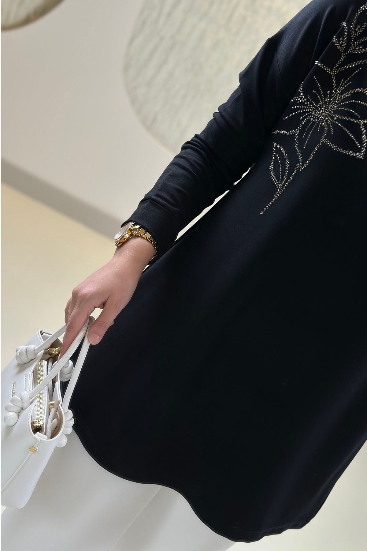 Tesettür Tunik ModelleriOysho Taş Detaylı Düşük Omuz Kadın Tunik Siyah KADO 268198