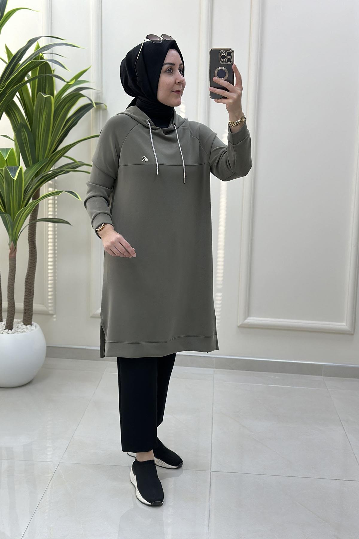 Tesettür Tunik ModelleriReglan Kol Aksesuar Detaylı Oysho Kadın Tunik Haki KADO 257539