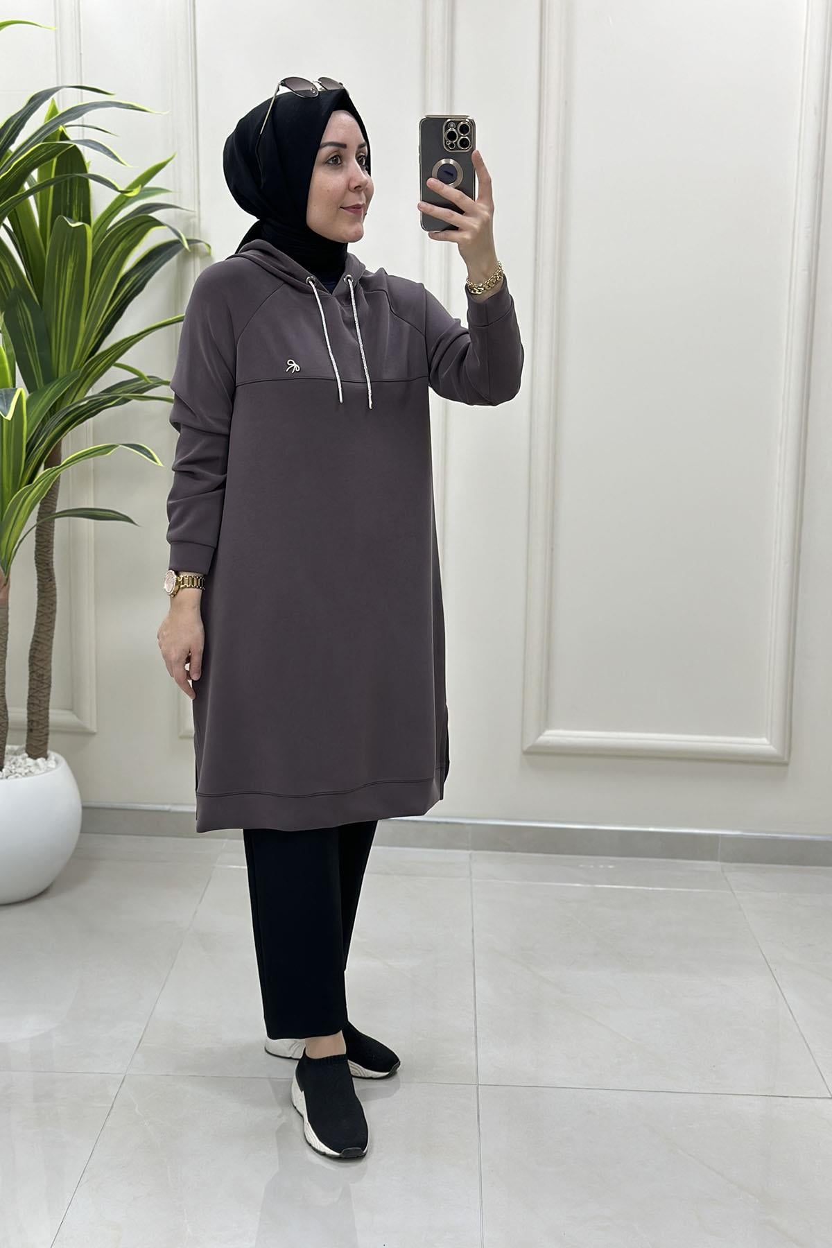 Tesettür Tunik ModelleriReglan Kol Aksesuar Detaylı Oysho Kadın Tunik Kahverengi KADO 257539