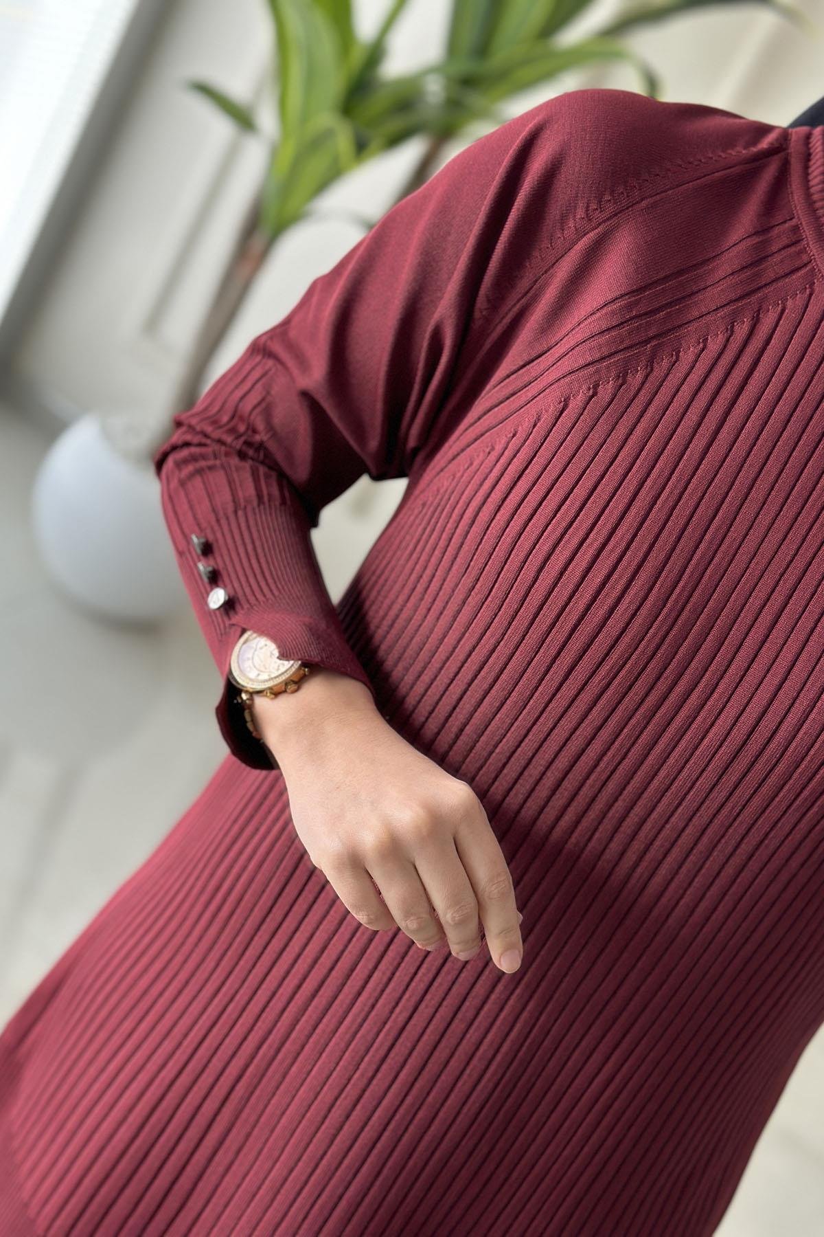 Tesettür Tunik ModelleriReglan Kol Düğme Detaylı Kadın Triko Tunik Bordo KADO 2725147