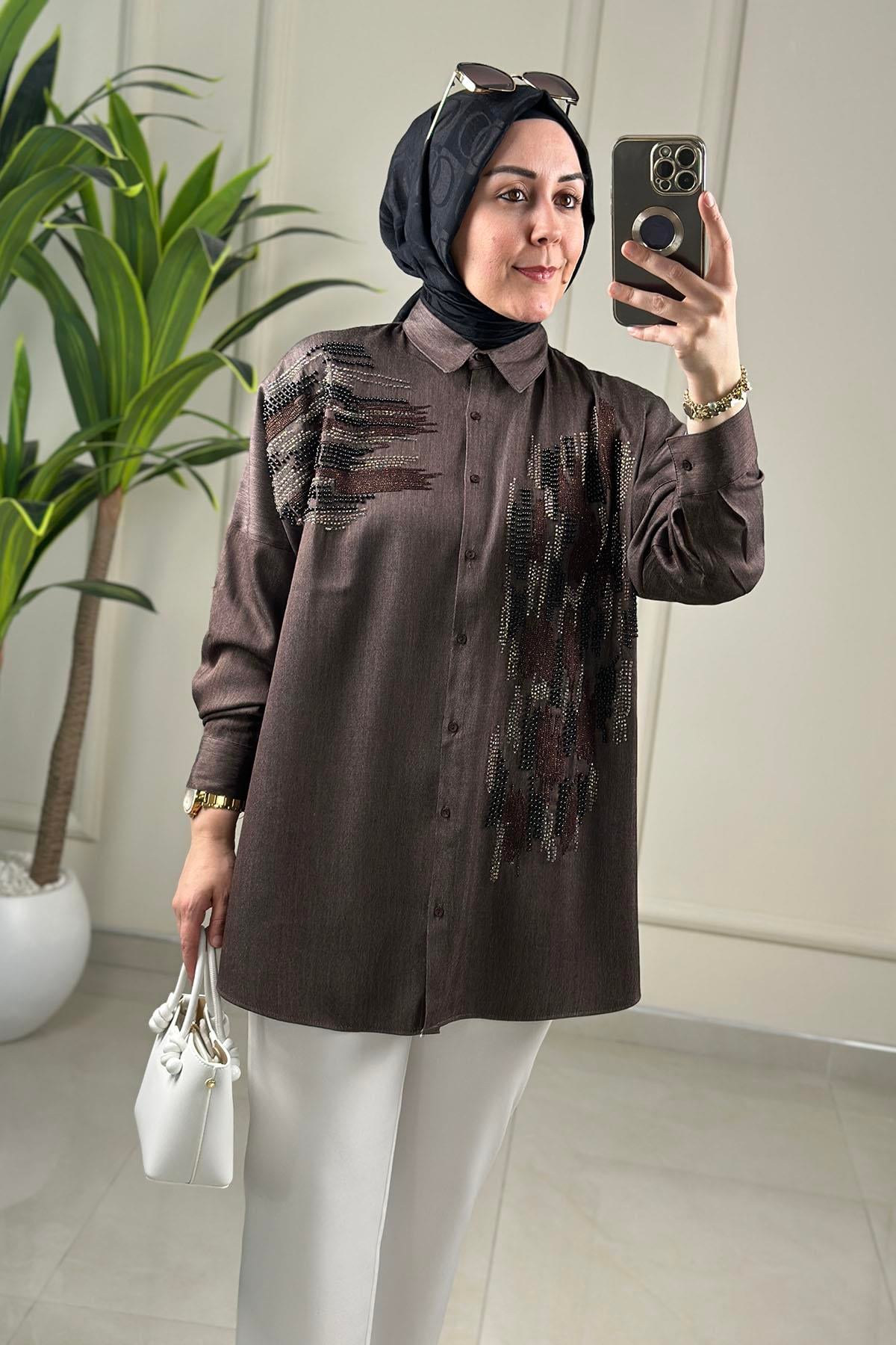 Tesettür Tunik ModelleriTensel Düşük Omuz Boncuk İşlemeli Kadın Tunik Acı Kahve SLN 5457