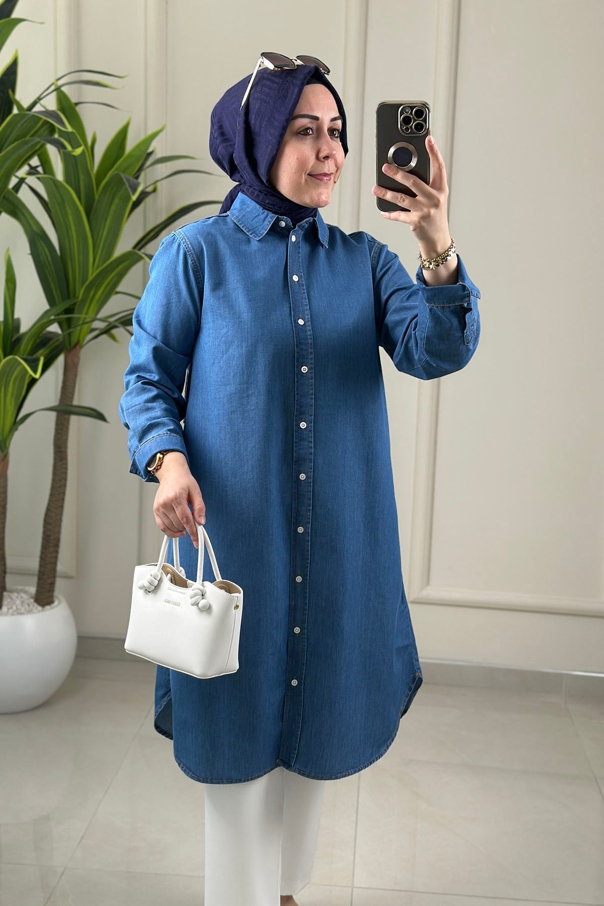 Tesettür Tunik ModelleriTensel Kot Önü Düğmeli Manşet Kol Kadın Tunik Açık Mavi ALDY 56008
