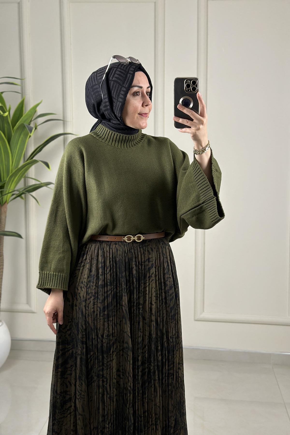 Tesettür Tunik ModelleriTriko Yarasa Kol Kadın Bluz Haki SAGA 906090