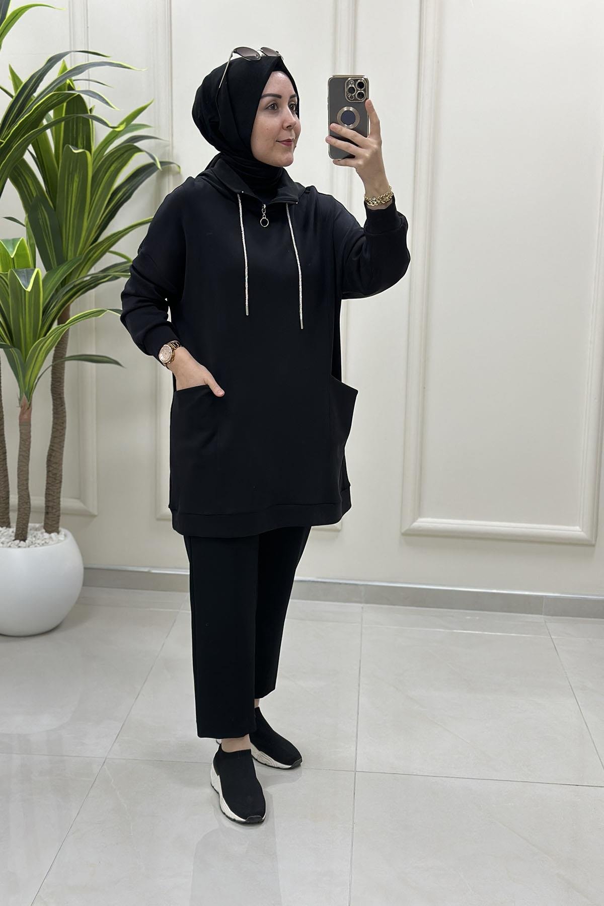 Tesettür Tunik ModelleriYaka Fermuarlı Taş İpli Önü Cepli Oysho Kadın Tunik Siyah MSE 3069