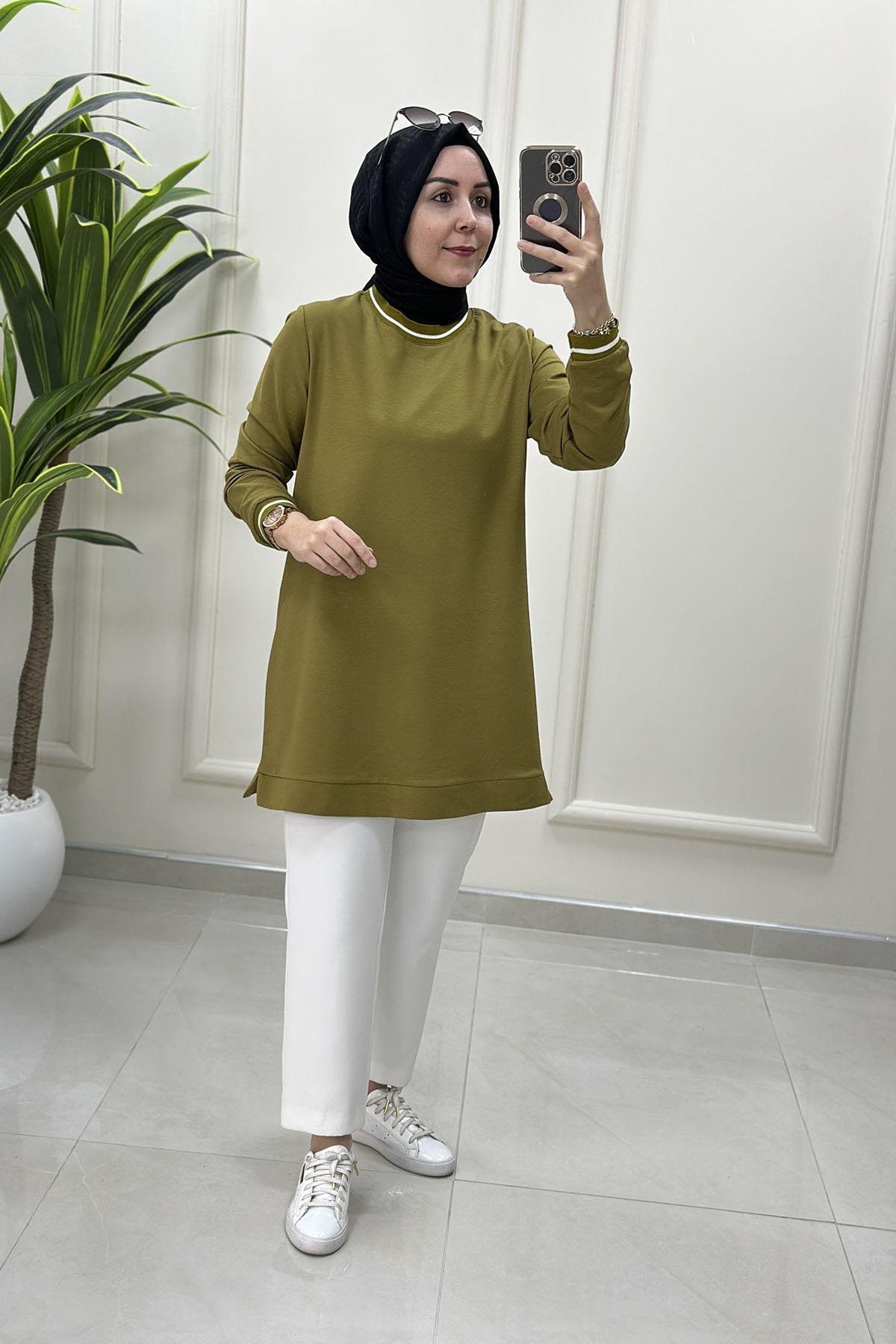 Tesettür Tunik ModelleriYaka ve Kol Ribanalı Basic Kadın Tunik Yağ Yeşili KADO 257580