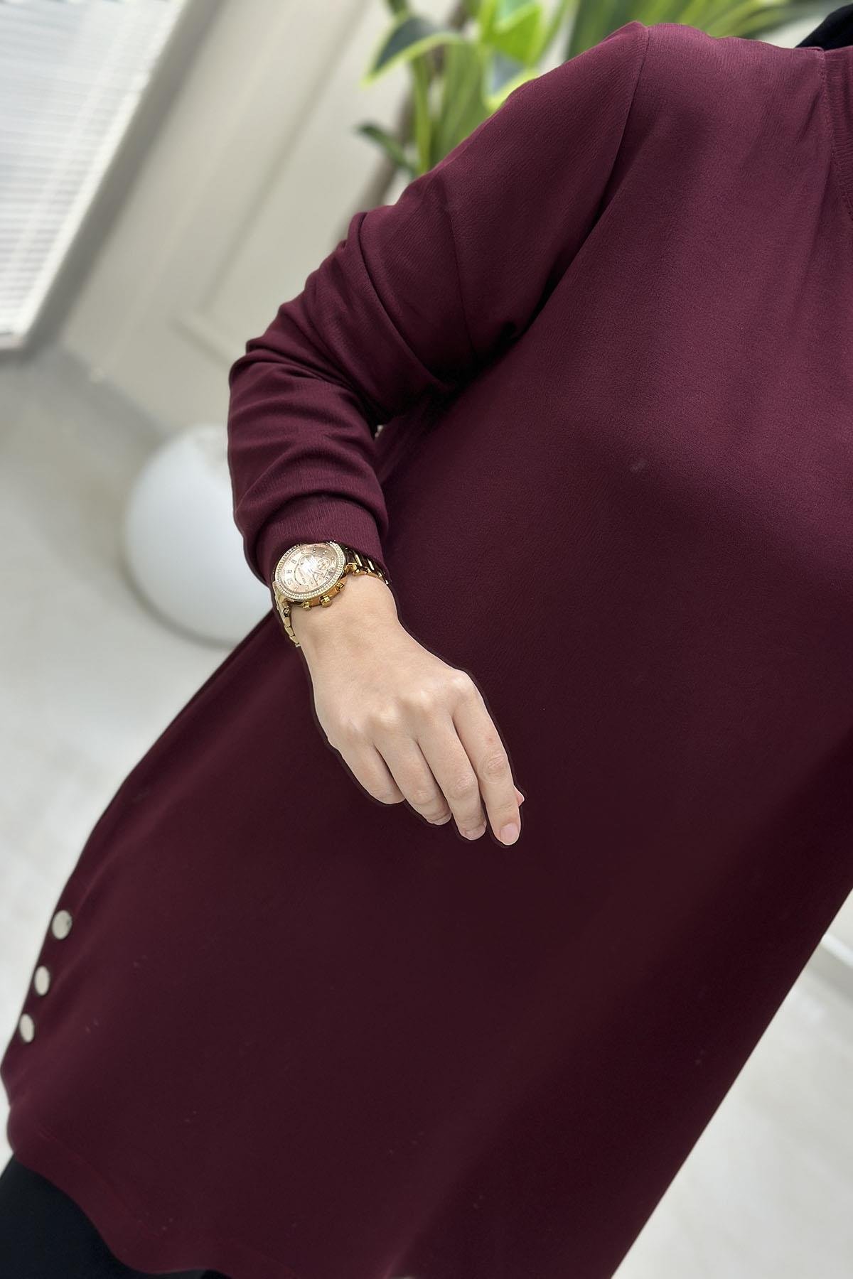 Tesettür Tunik ModelleriYanı Yırtmaç Çıtçıt Detaylı Fitilli Kadın Tunik Bordo KADO 257304