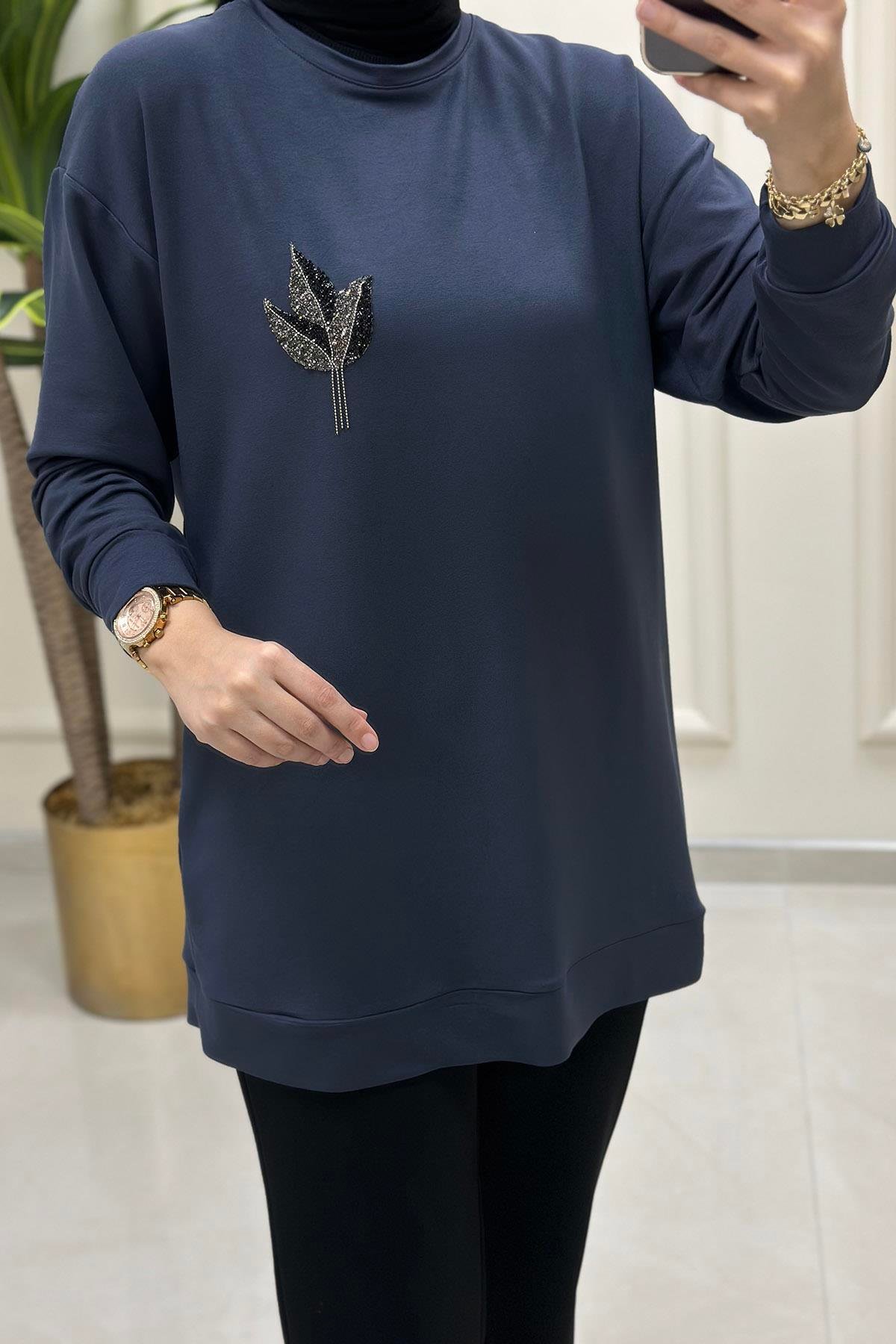 Tesettür TunikDüşük Omuz Lale Aksesuar Detaylı Kadın Tunik Antrasit KADO 4706 