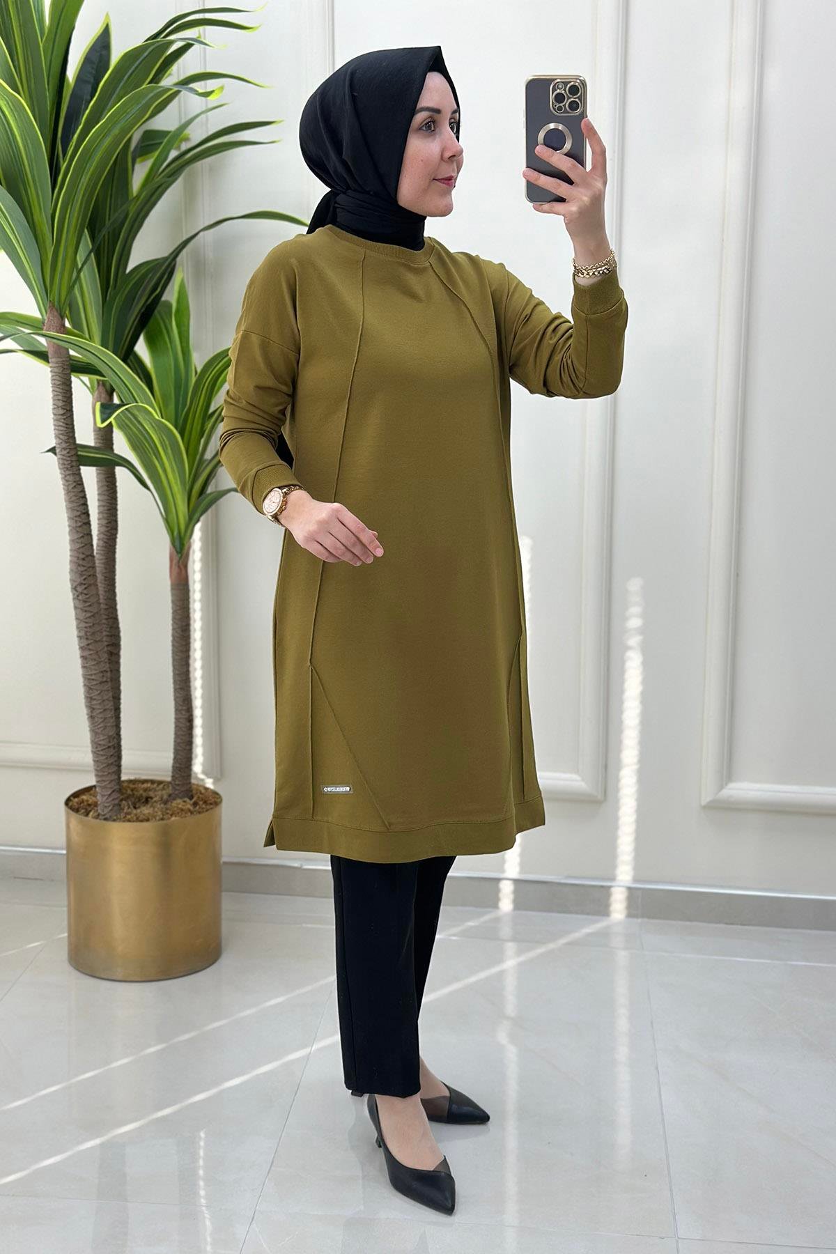 Tesettür TunikDüşük Omuz Önü Nervürlü Ribanalı Kadın Tunik Yağ Yeşili KADO 9236 