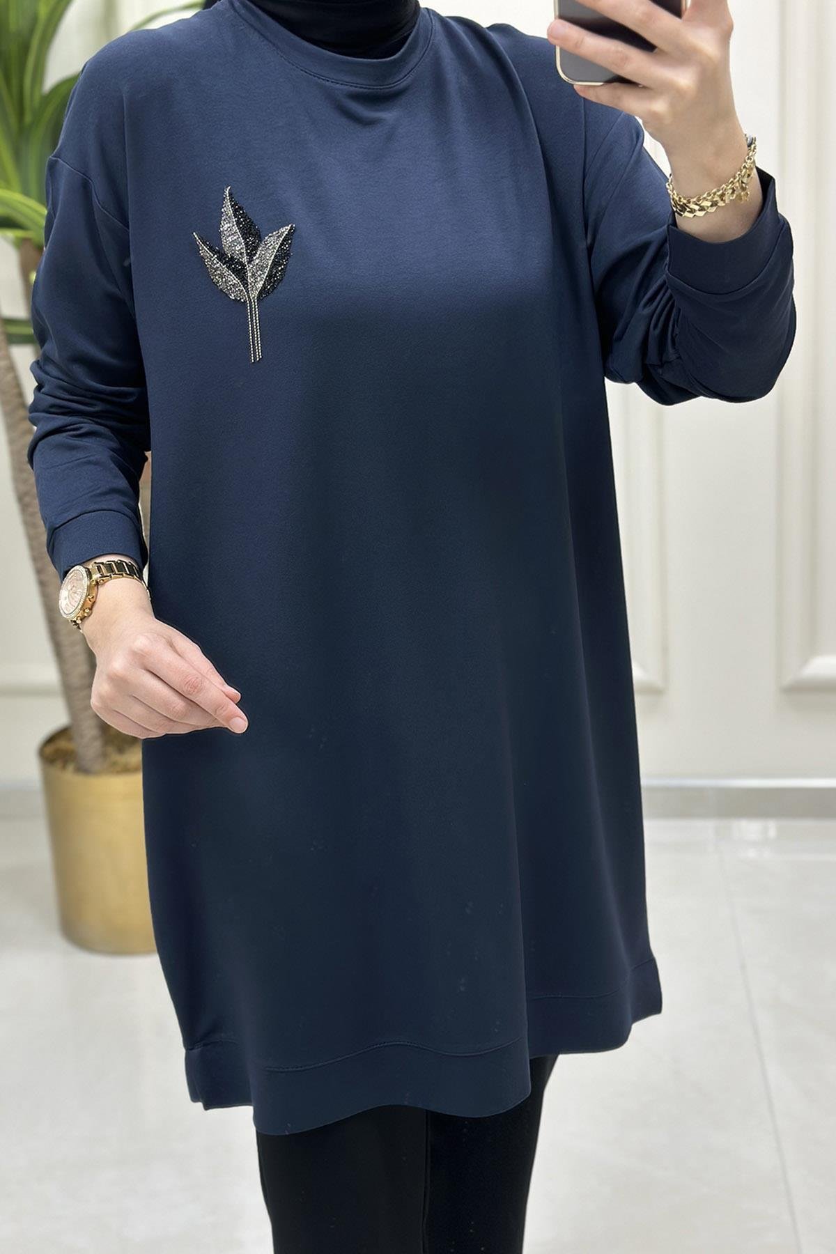 Tesettür TunikDüşük Omuz Taşlı Lale Baskılı Kadın Tunik Antrasit KADO 9653