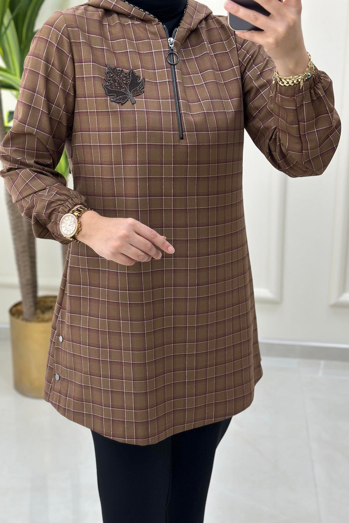 Tesettür TunikEkose Desen Çınar Yapraklı Kadın Tunik Taba CNR 1823