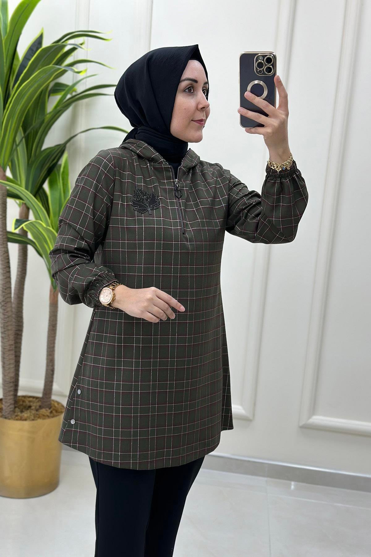 Tesettür TunikEkose Desen Çınar Yapraklı Kadın Tunik Yeşil CNR 1823