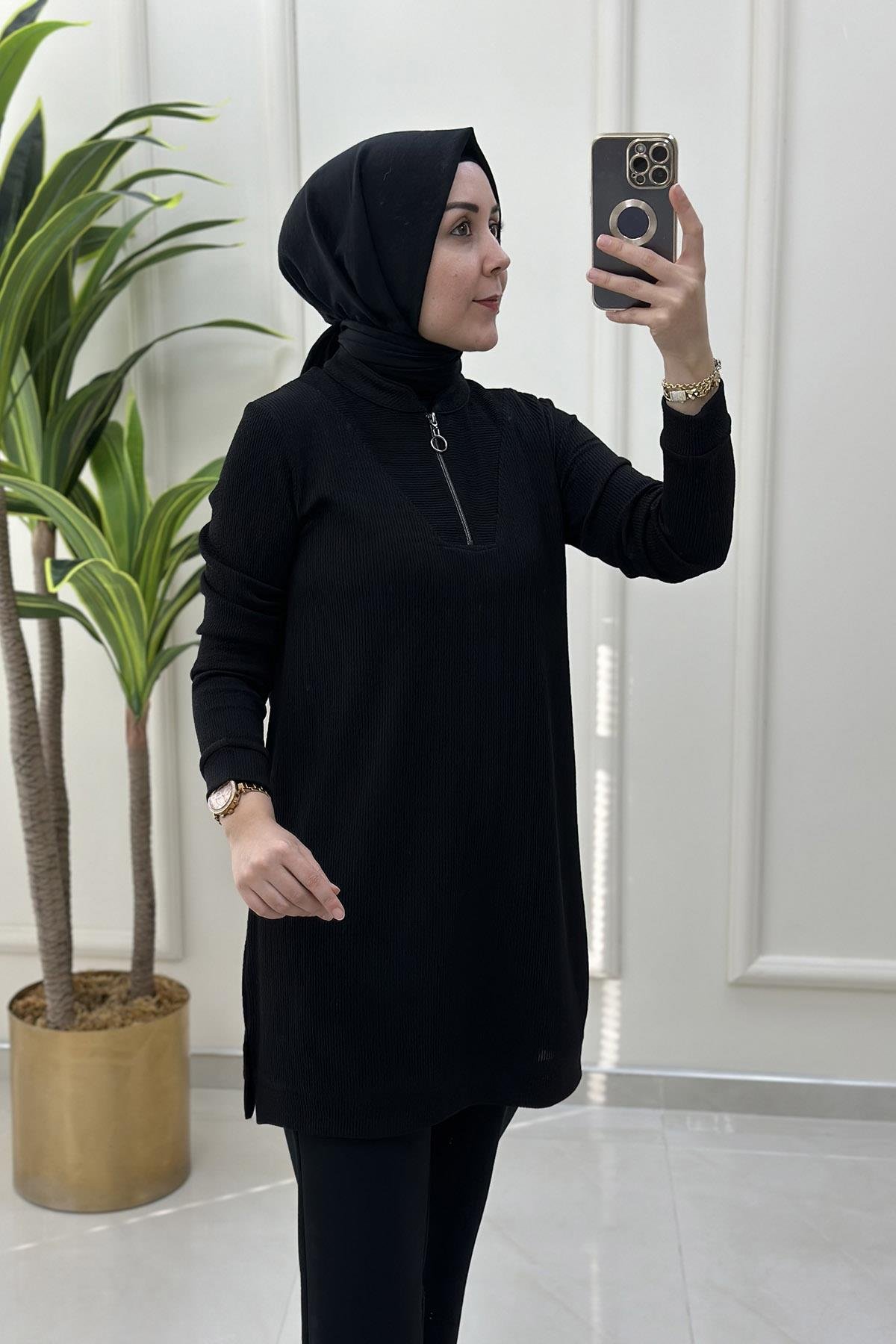 Tesettür TunikHakim Yaka Fermuar Detaylı Fitilli Kadın Örme Tunik Siyah KADO 9690