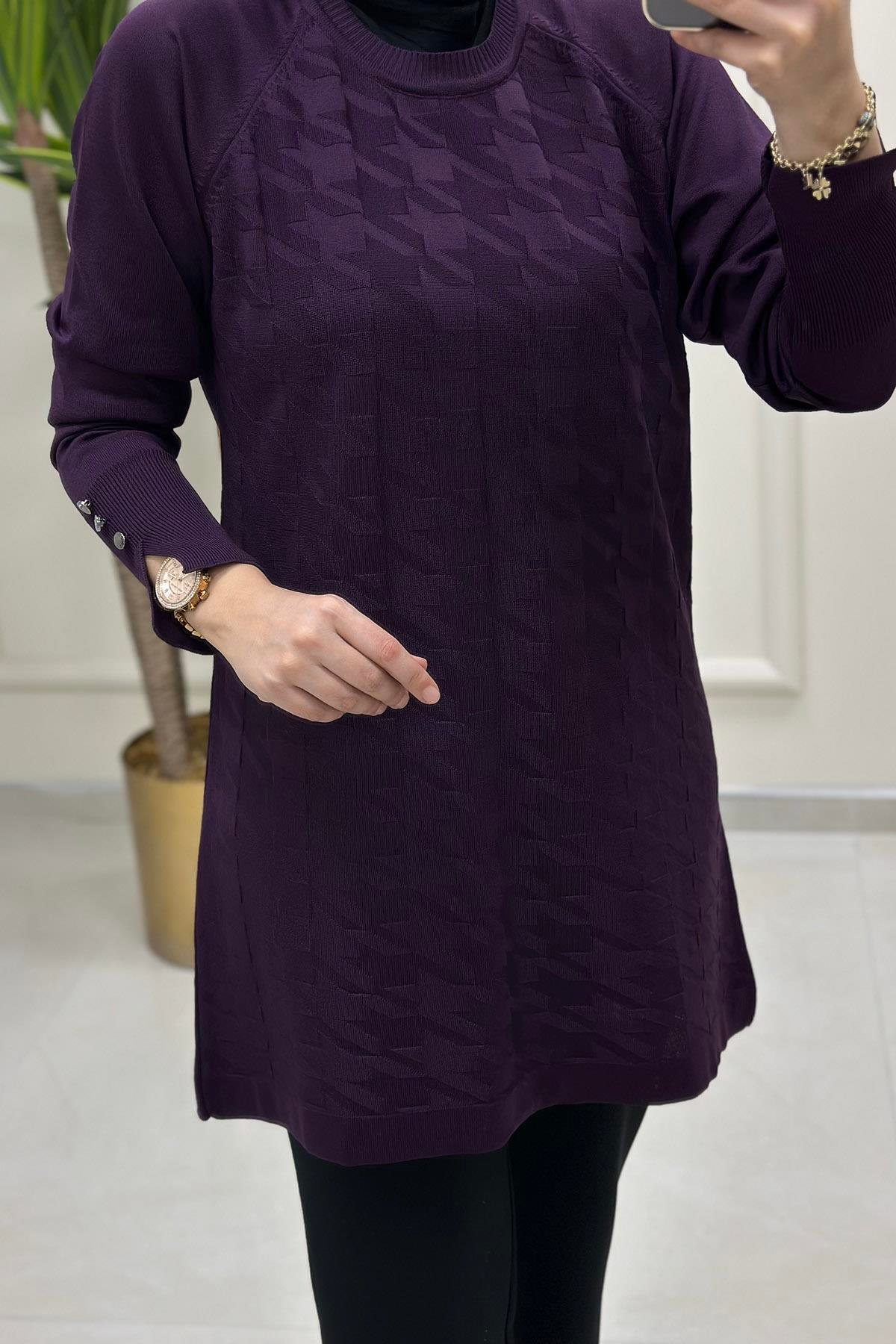 Tesettür TunikKazayağı Desen Kol Düğme Detaylı Kadın Triko Tunik Mor KADO 015