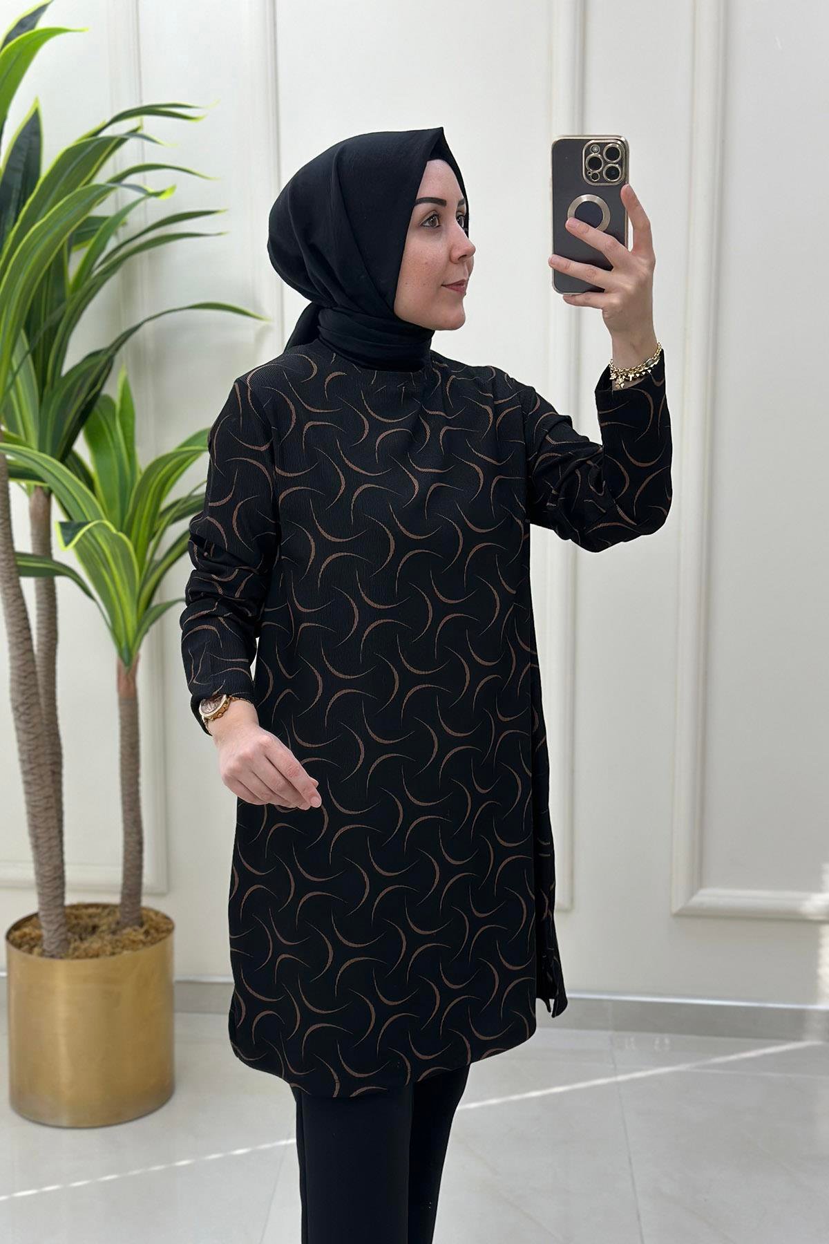 Tesettür TunikKendinen Desenli Kadın Tunik Siyah KADO 9380