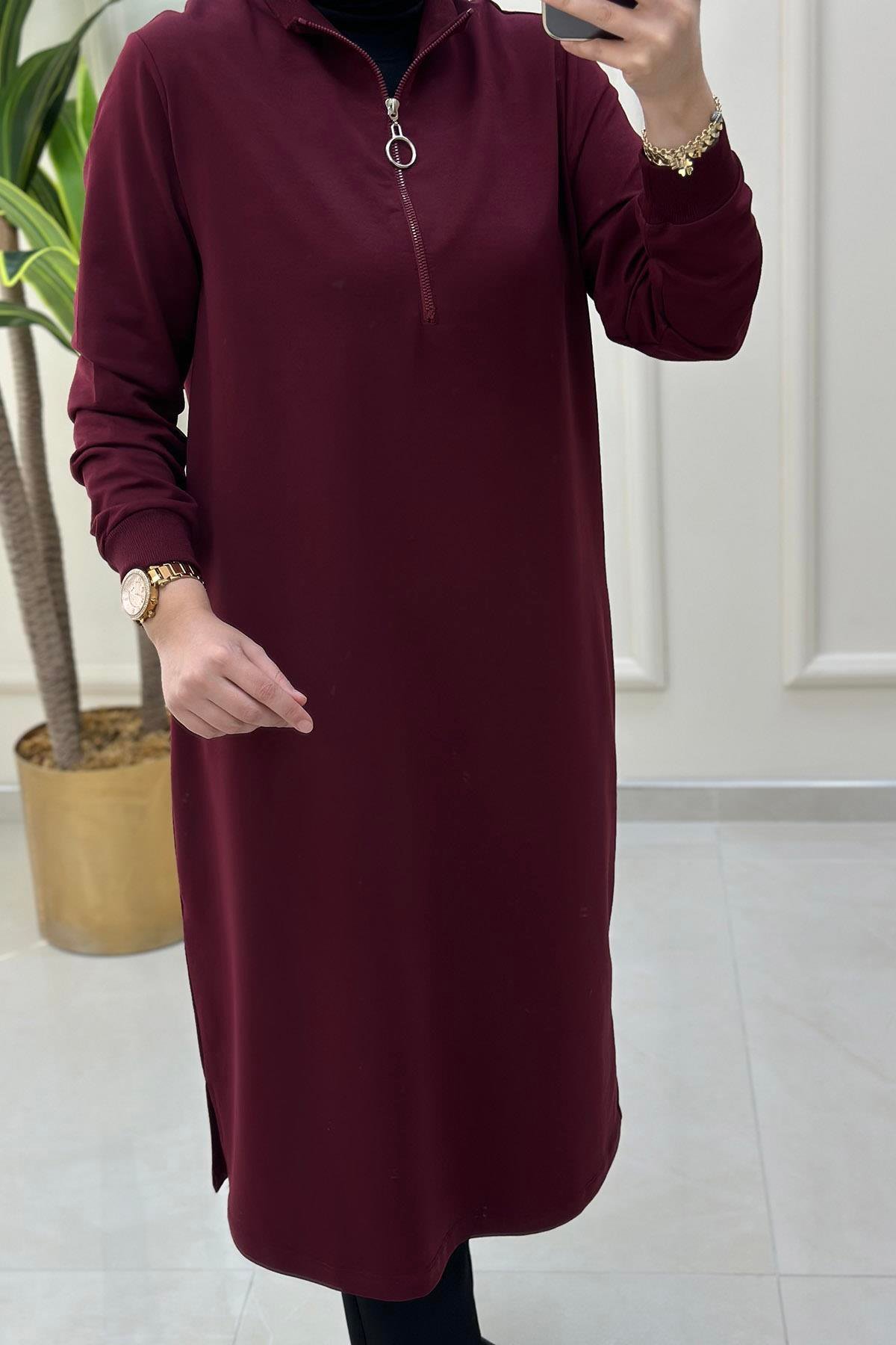 Tesettür TunikKol ve Yaka Ribanalı Önü Yarım Fermuarlı Kadın Tunik Bordo KADO 7568