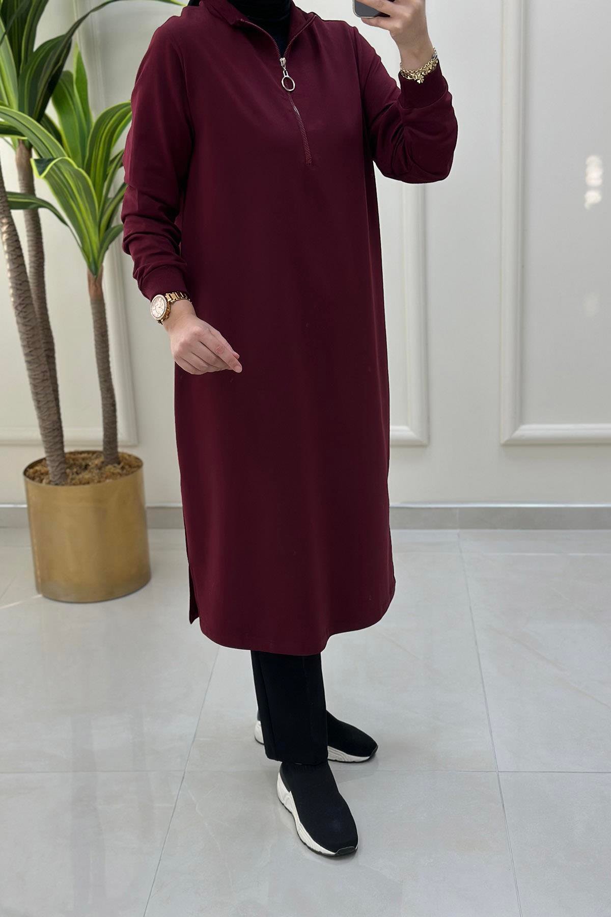Tesettür TunikKol ve Yaka Ribanalı Önü Yarım Fermuarlı Kadın Tunik Bordo KADO 7568