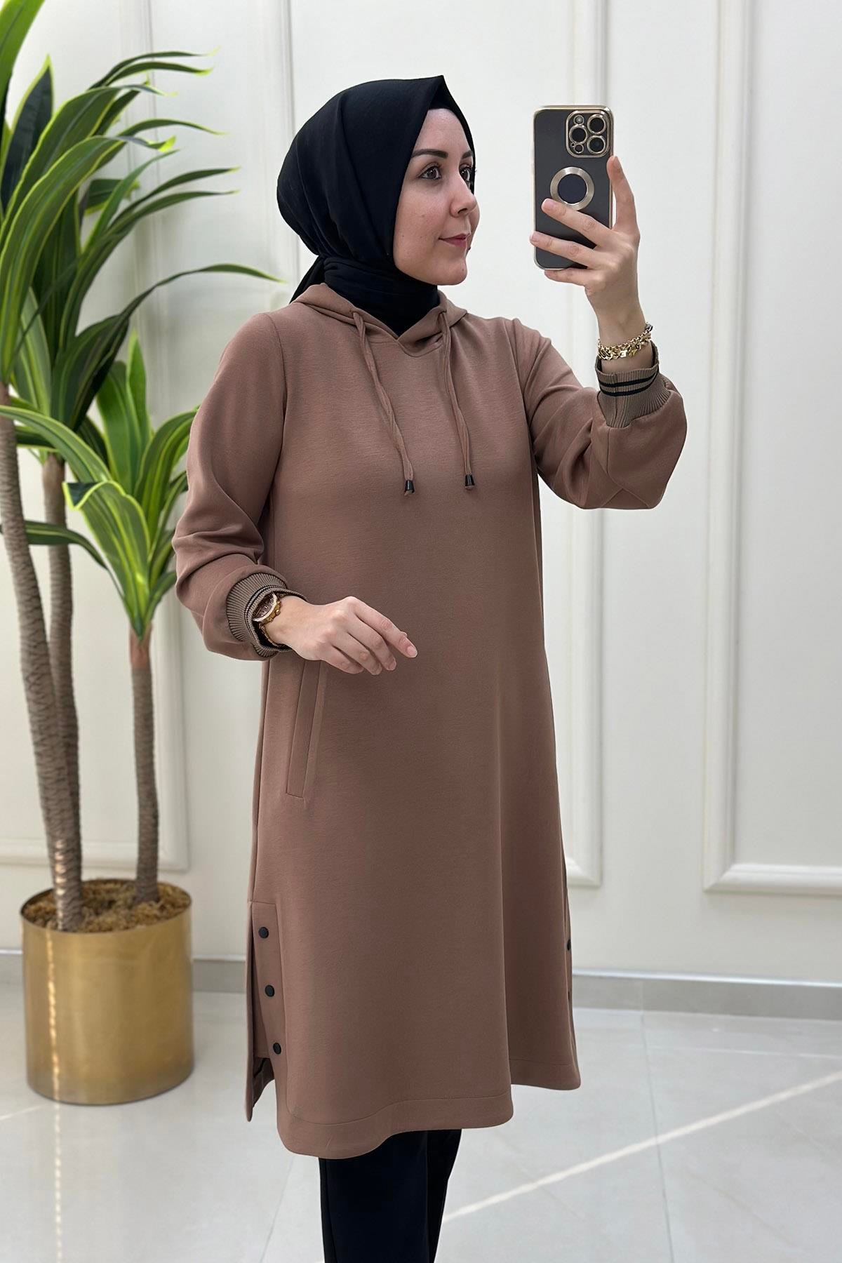 Tesettür TunikModal Yanı Düğmeli Kolu Ribanalı Kadın Tunik Taba ALS 4832