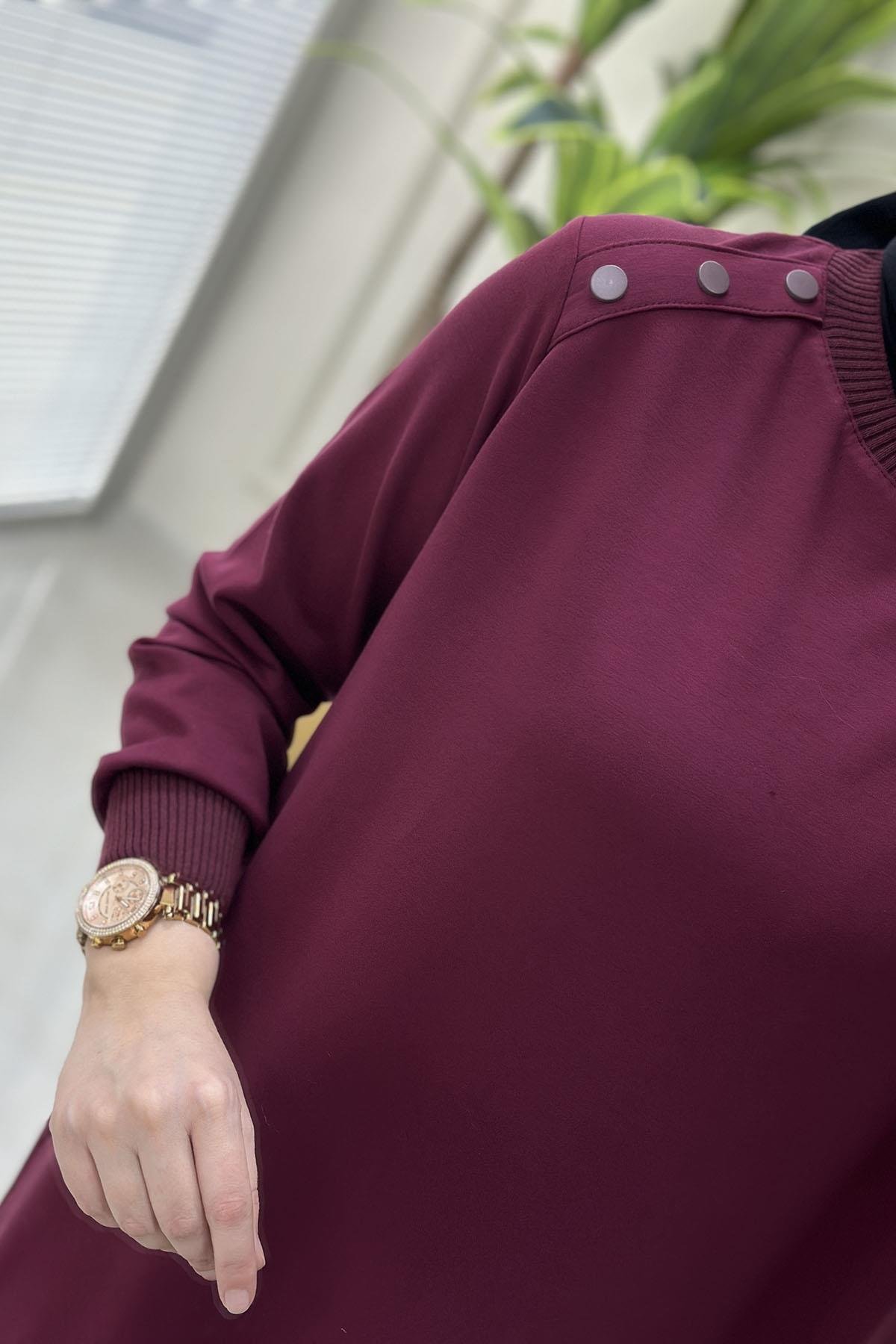 Tesettür TunikOmuz Düğme Detaylı Ribanalı Kadın Tunik Açık Bordo KADO 251443