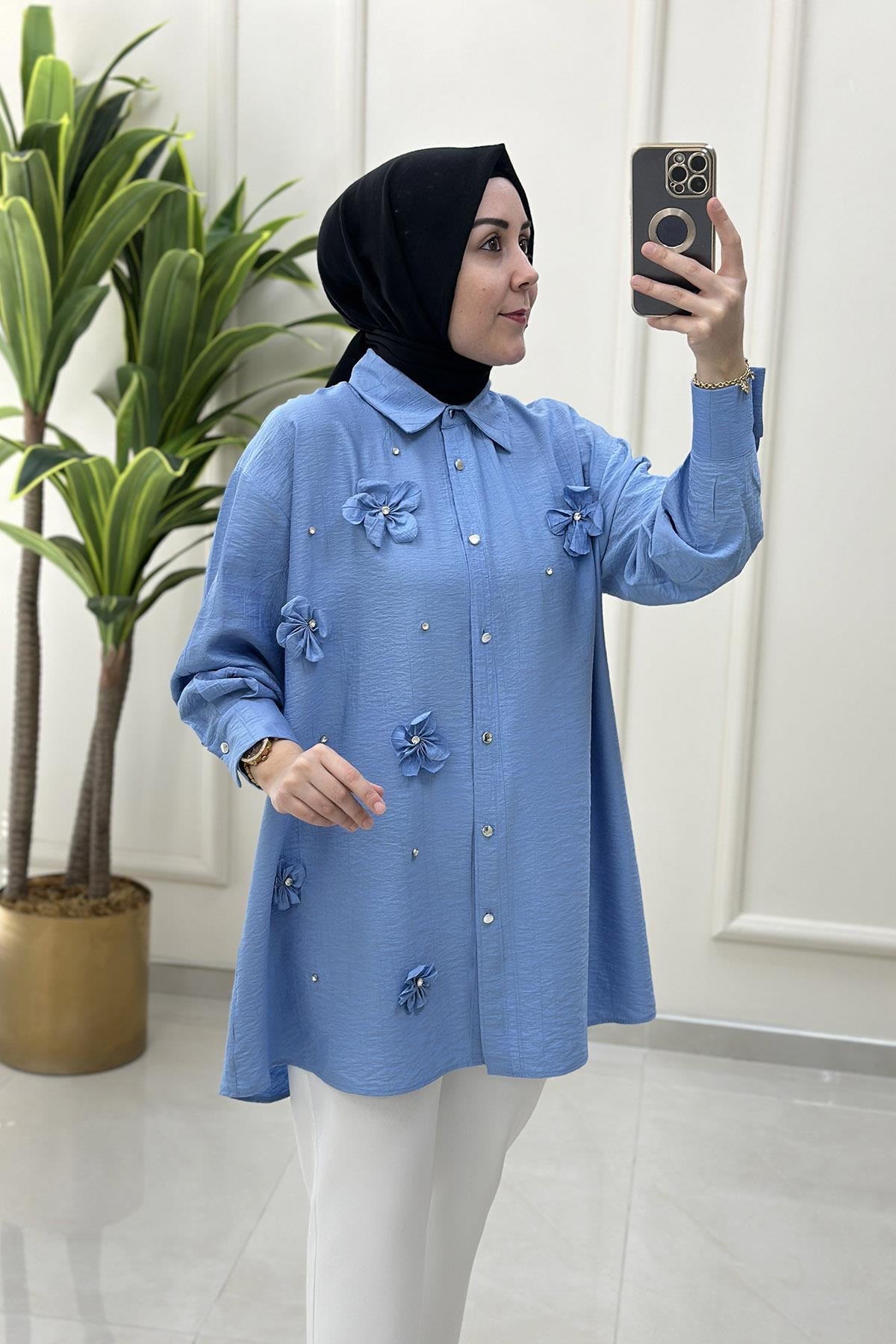 Tesettür TunikÖnü Düğmeli Çiçek Taş Detaylı Kadın Tunik Bebe Mavisi  MSE 3236