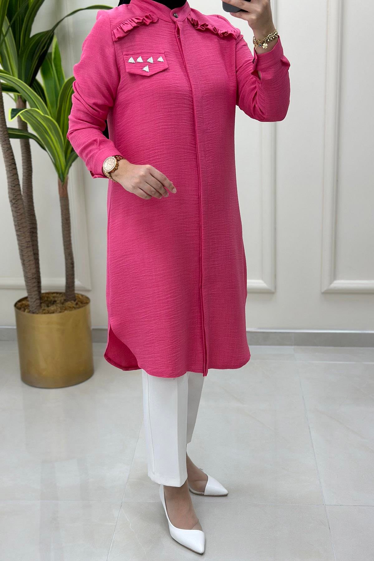 Tesettür TunikÖnü Gizli Düğmeli Yakası Fırfırlı Kadın Tunik Pembe MLH 4220