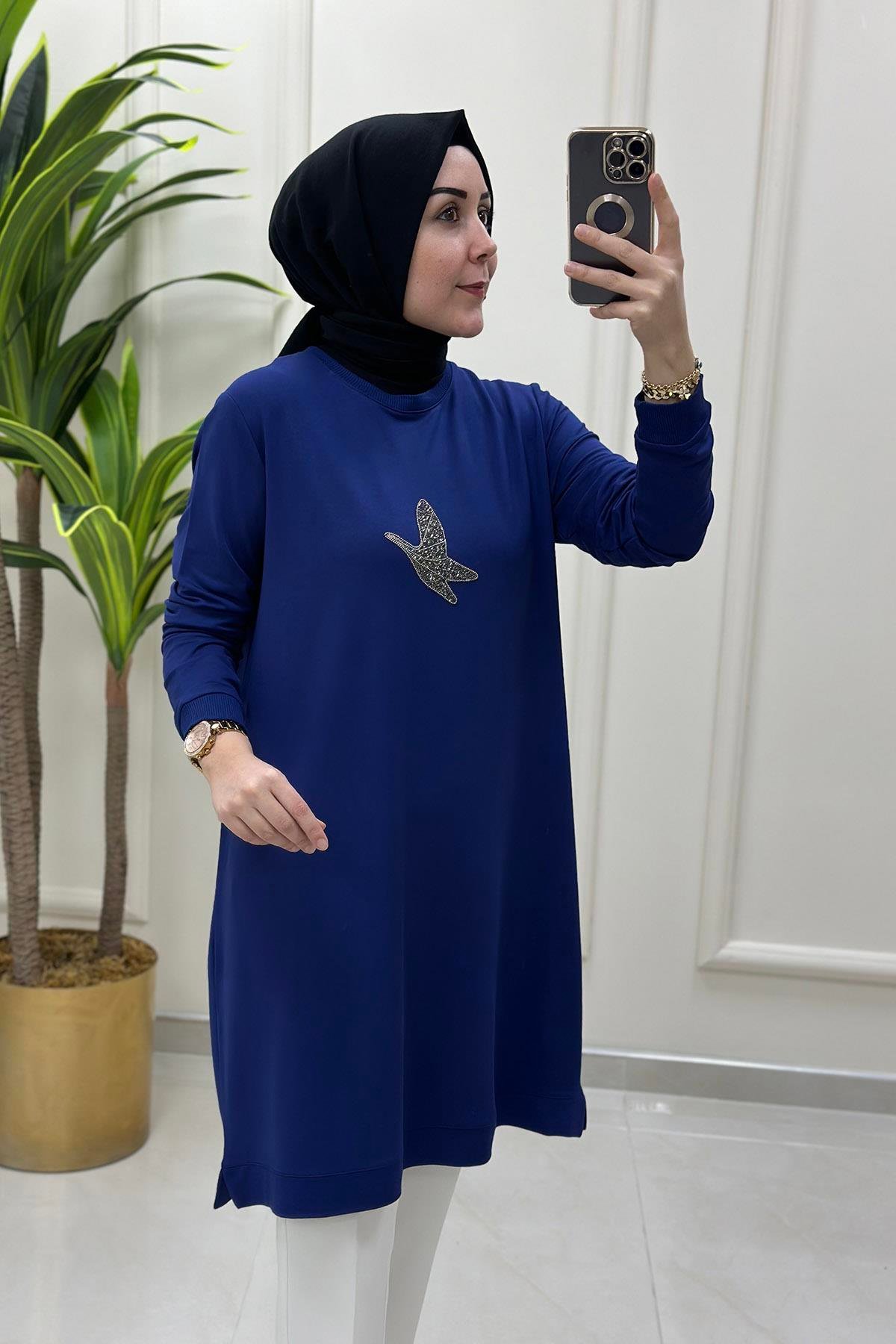 Tesettür TunikÖnü Kuş Baskı Detaylı Ribanalı Kadın Tunik Koyu İndigo KADO 9712