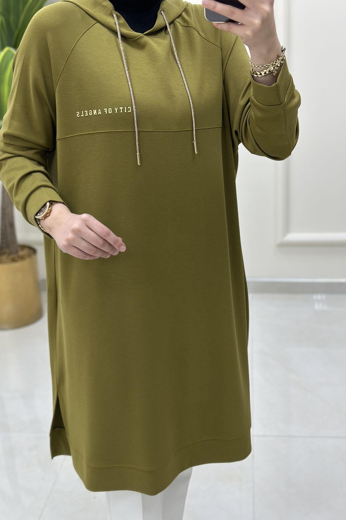 Tesettür TunikOversize Reglan Kol Kapüşonlu Kadın Tunik Yağ Yeşili KADO 251347