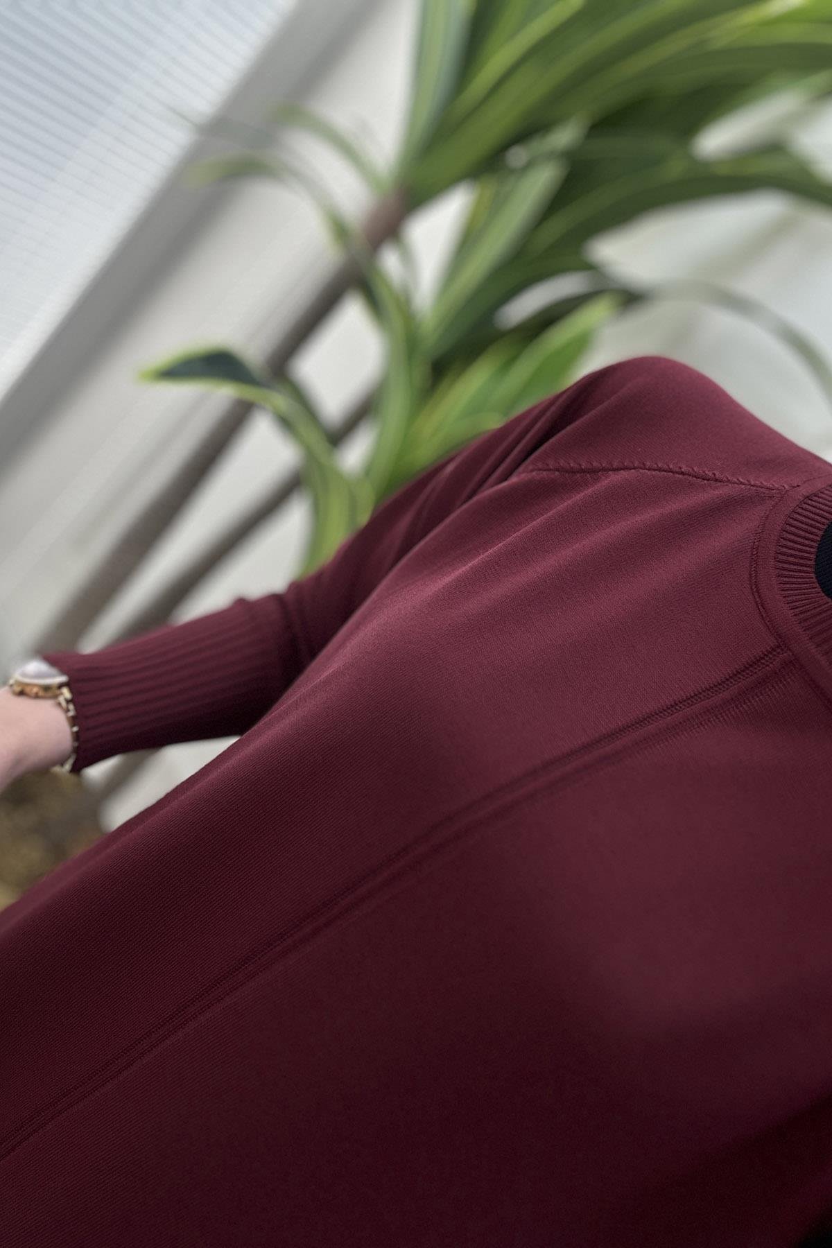 Tesettür TunikReglan Kol Etek Ucu ve Kolu Fitilli Merserize Kadın Tunik Bordo KADO 014