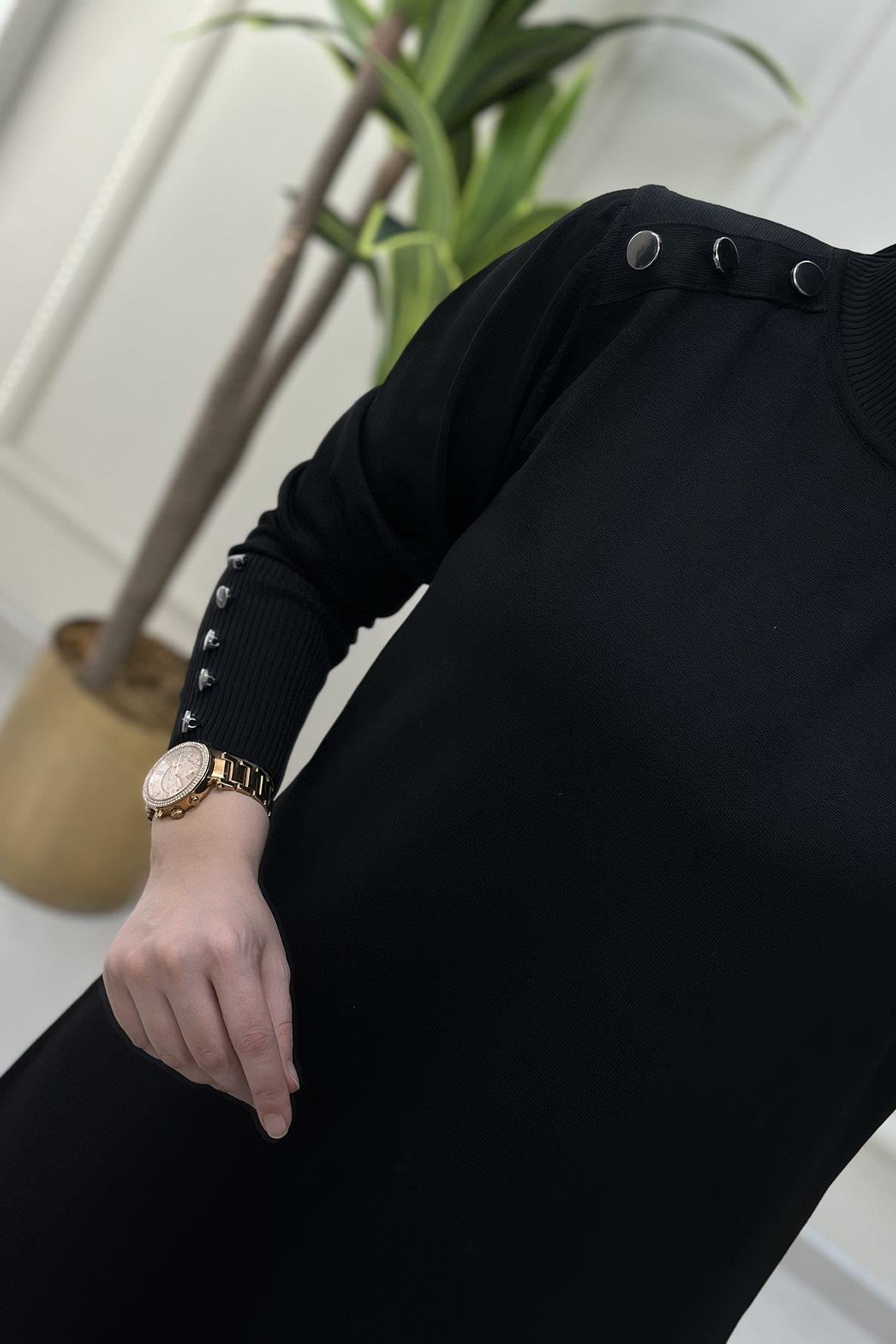 Tesettür TunikYaka ve Kol Düğme Detaylı Kadın Triko Tunik Siyah KADO 46007