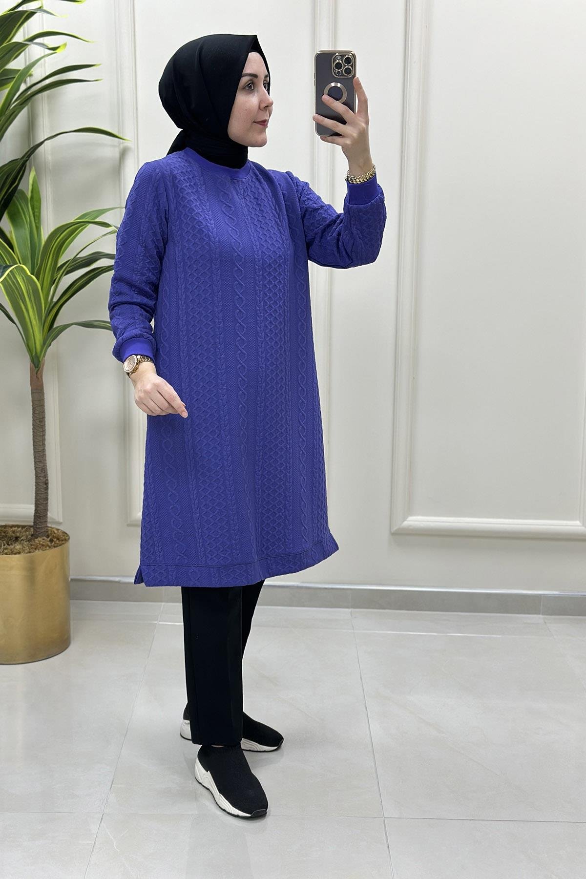 Tesettür TunikYakası ve Kolu Ribanalı Örgü Desen Kadın Tunik Mor KADO 9664