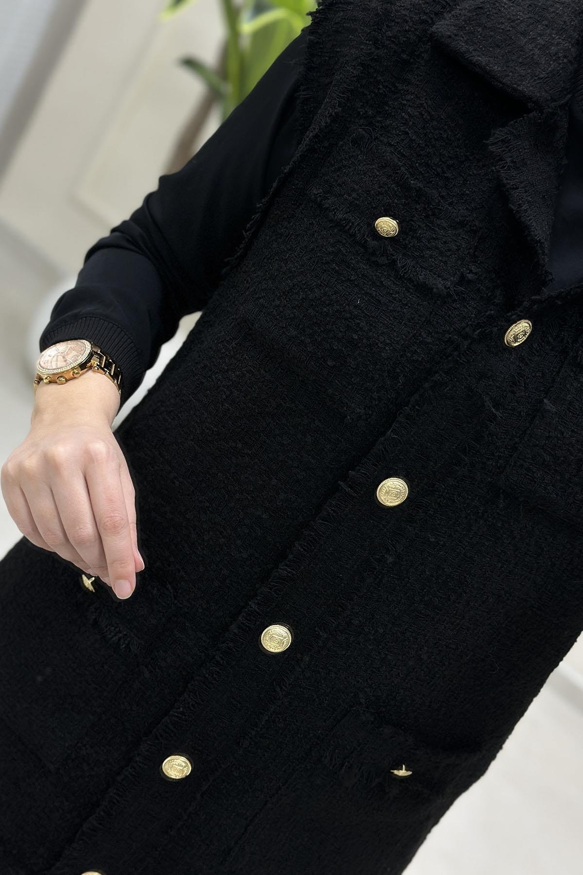 Tesettür YelekArmine Gold Düğme Detaylı Cepli Kadın Tüvit Yelek Siyah ARM 516