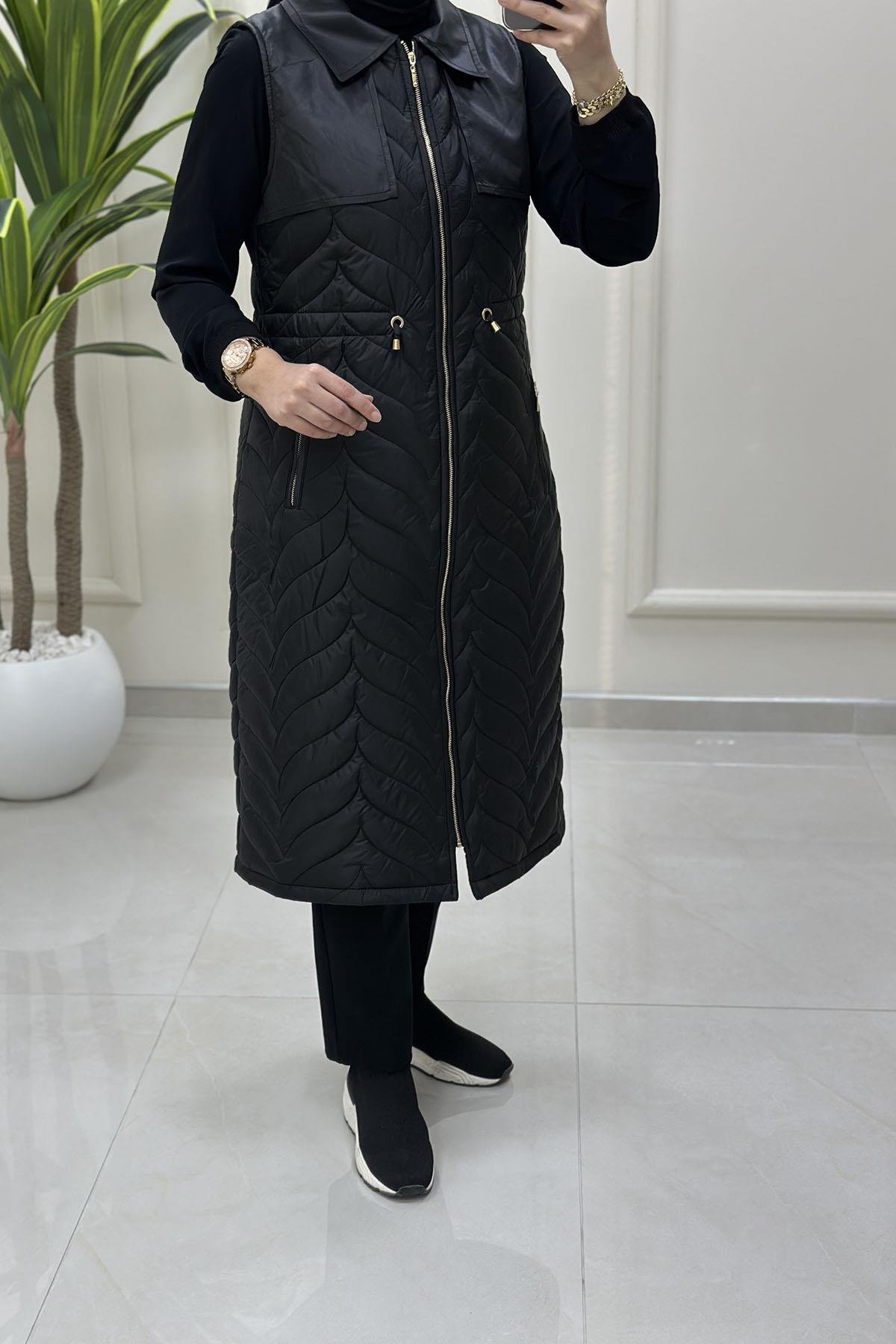 Tesettür YelekKapitone Dolum Önü Fermuarlı Beli Büzgülü Kadın Yelek Siyah QTN 4965