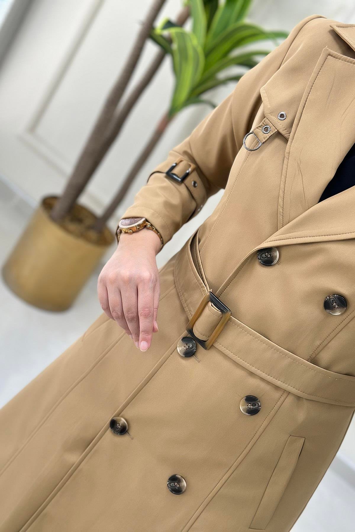 TrenchKruvaze Yaka Beli Kemerli Kadın Trench Kap Camel CNR 1708