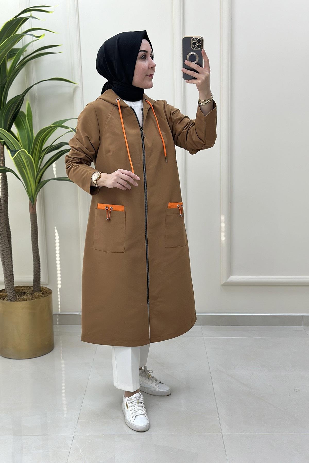 TrenchÖnü Fermuarlı Cepli Spor Kadın Trench Taba KADO 7090
