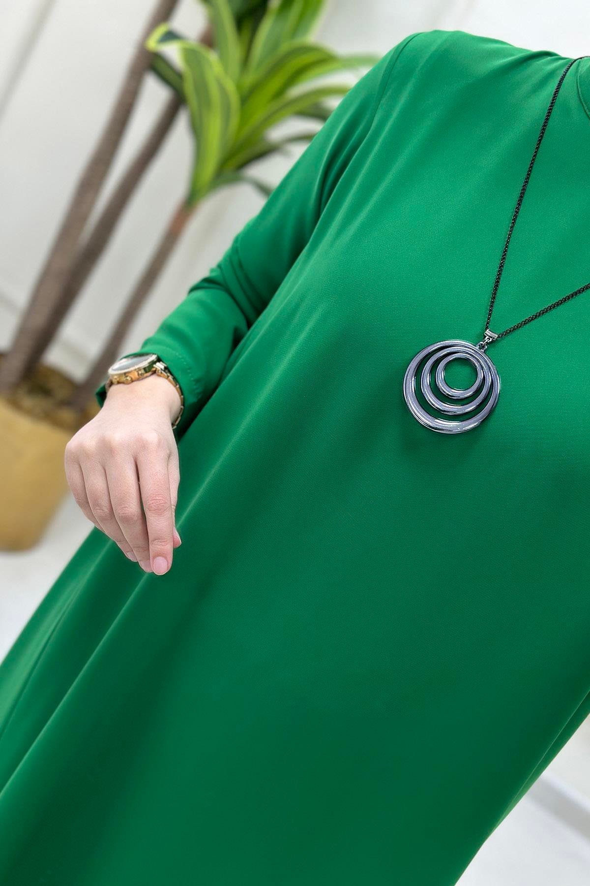 TunikKolye Detaylı Verev Kesim Kadın Tunik Benetton Yeşili FM 2464