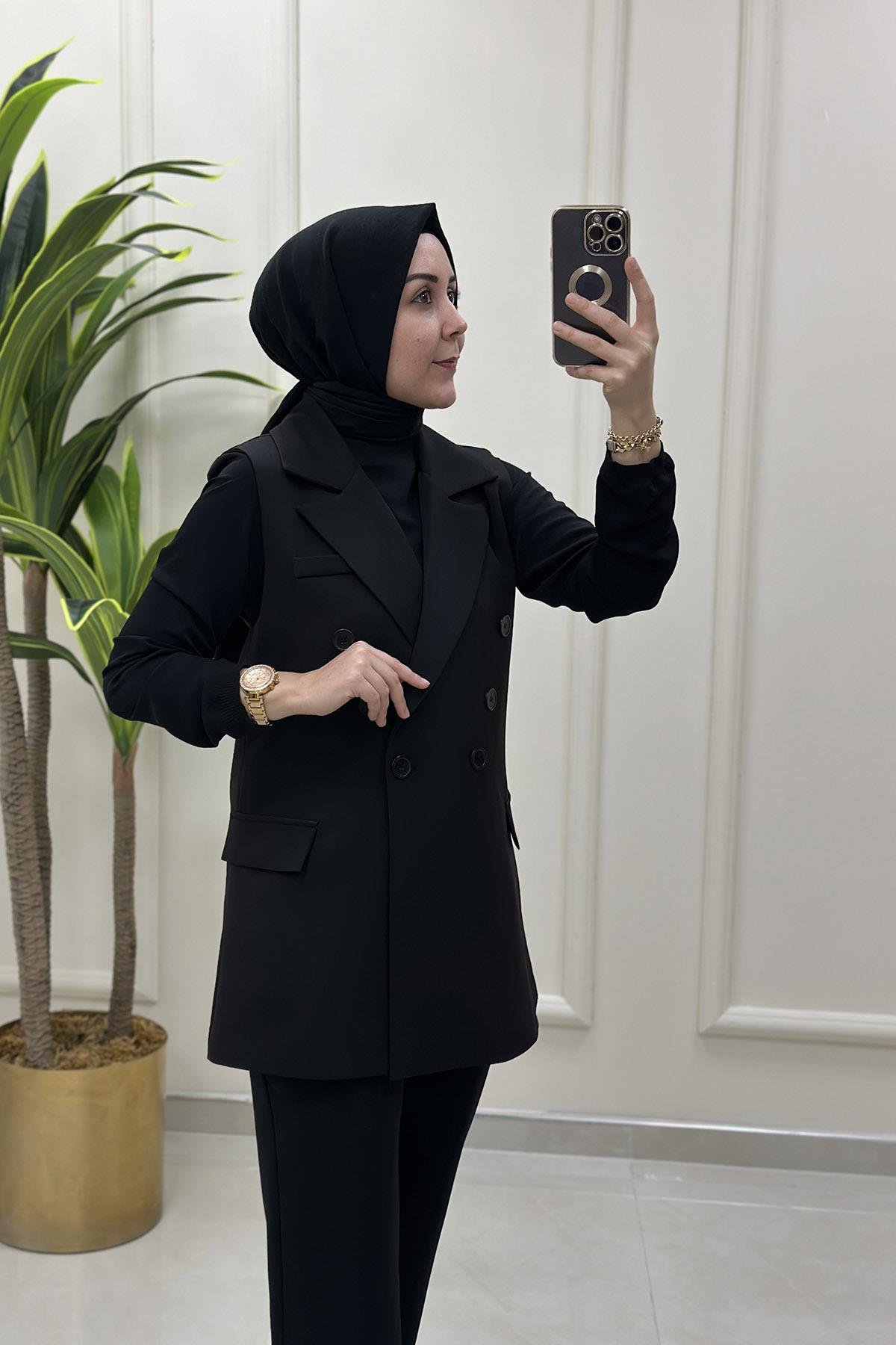 YelekKruvaze Yaka Önü Düğmeli Kadın Yelek Siyah MSE 6004