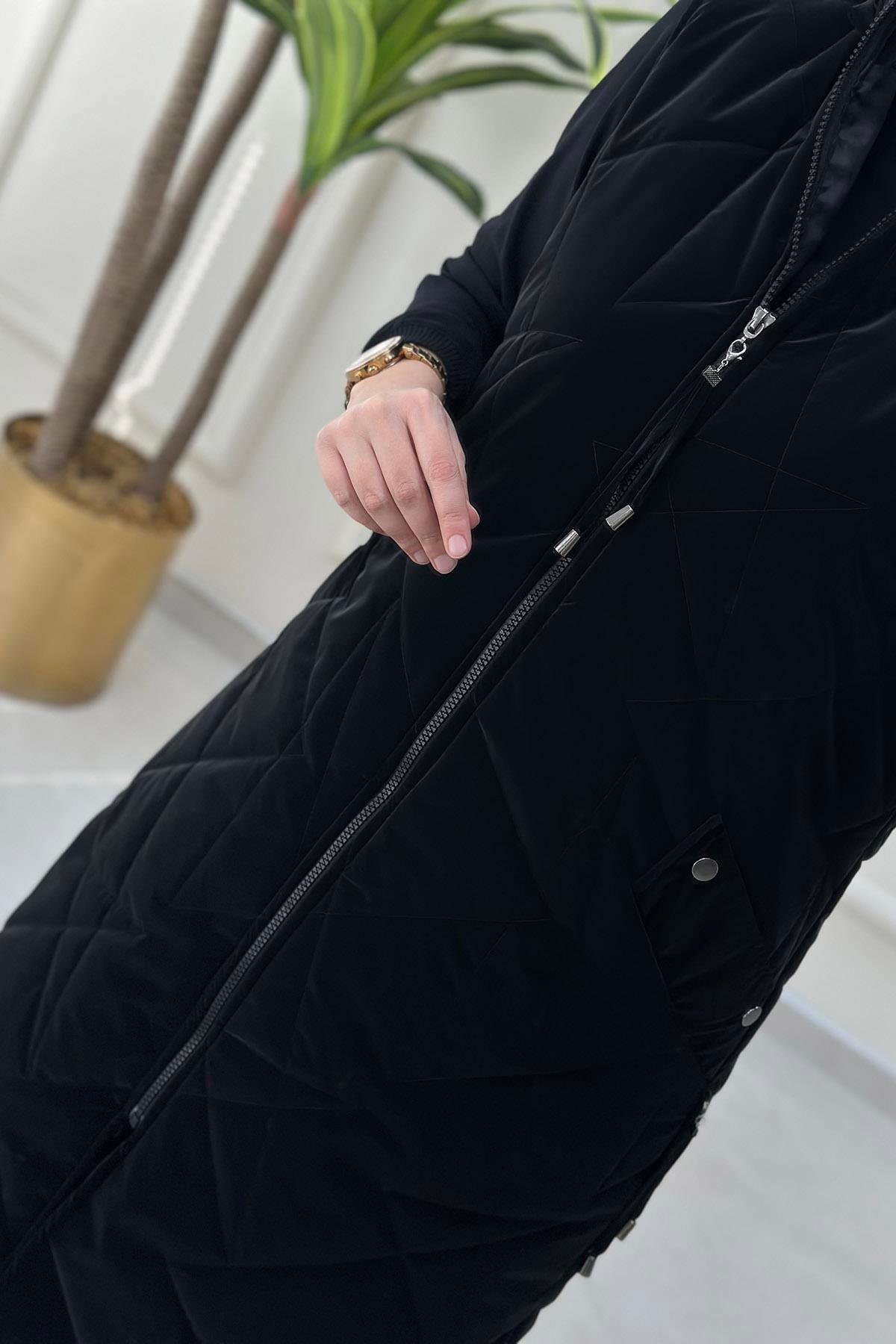 YelekÖnü Fermuarlı Aksesuar Detaylı Kadın Şişme Yelek Siyah MLH 4511