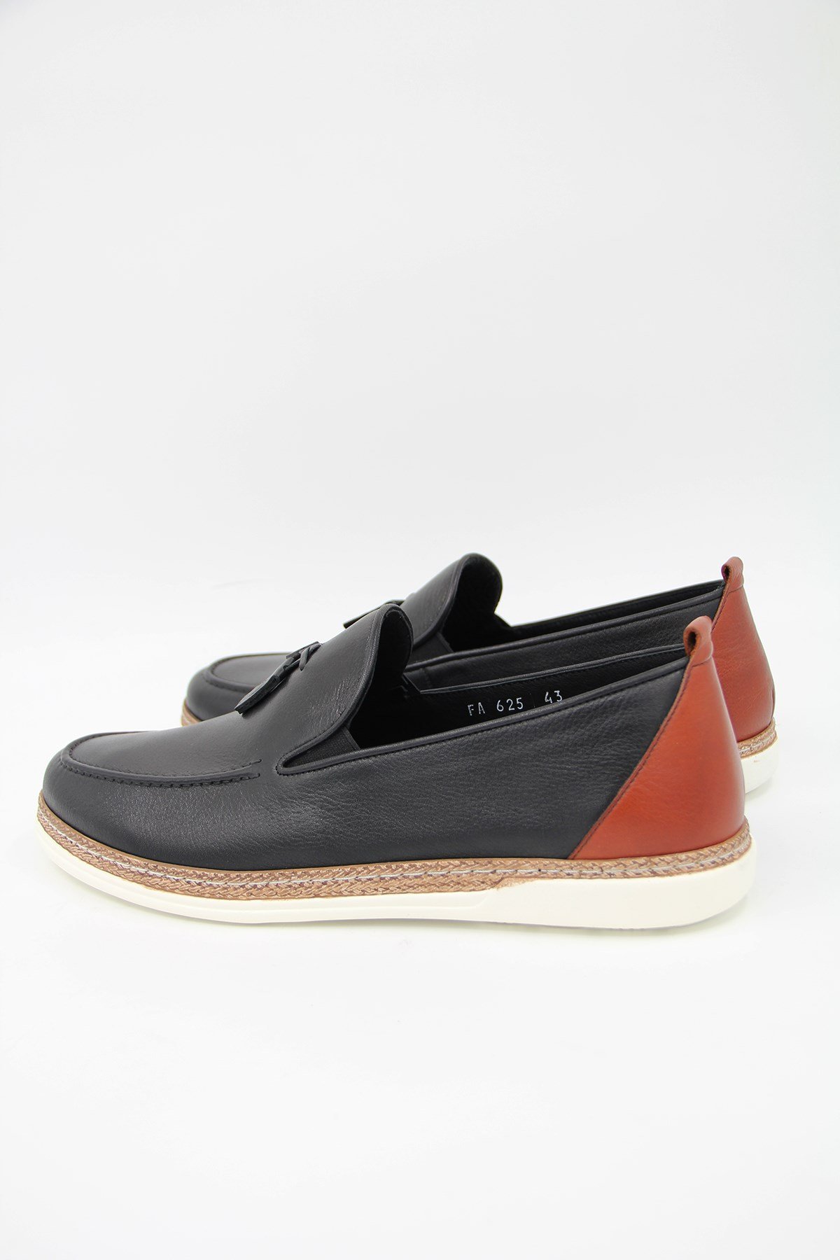 Clays 624 - Siyah