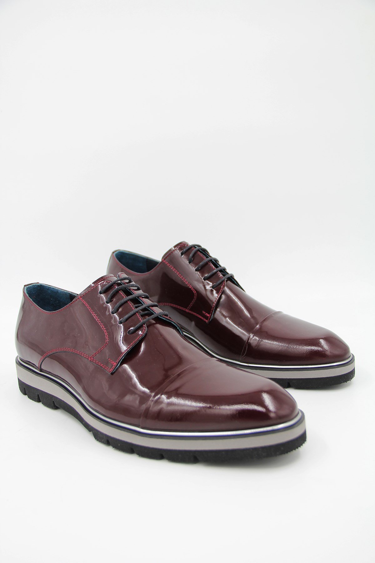 Luciano Bellini E606 - Bordo
