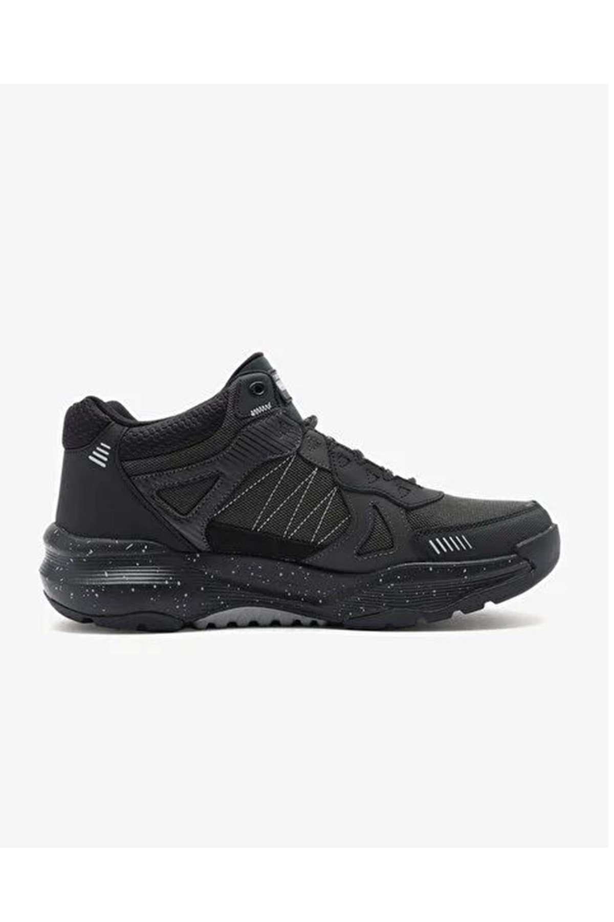 Skechers Go Walk Arch Fit Outdoor 216471 Bbk Erkek Outdoor Bot - SİYAH