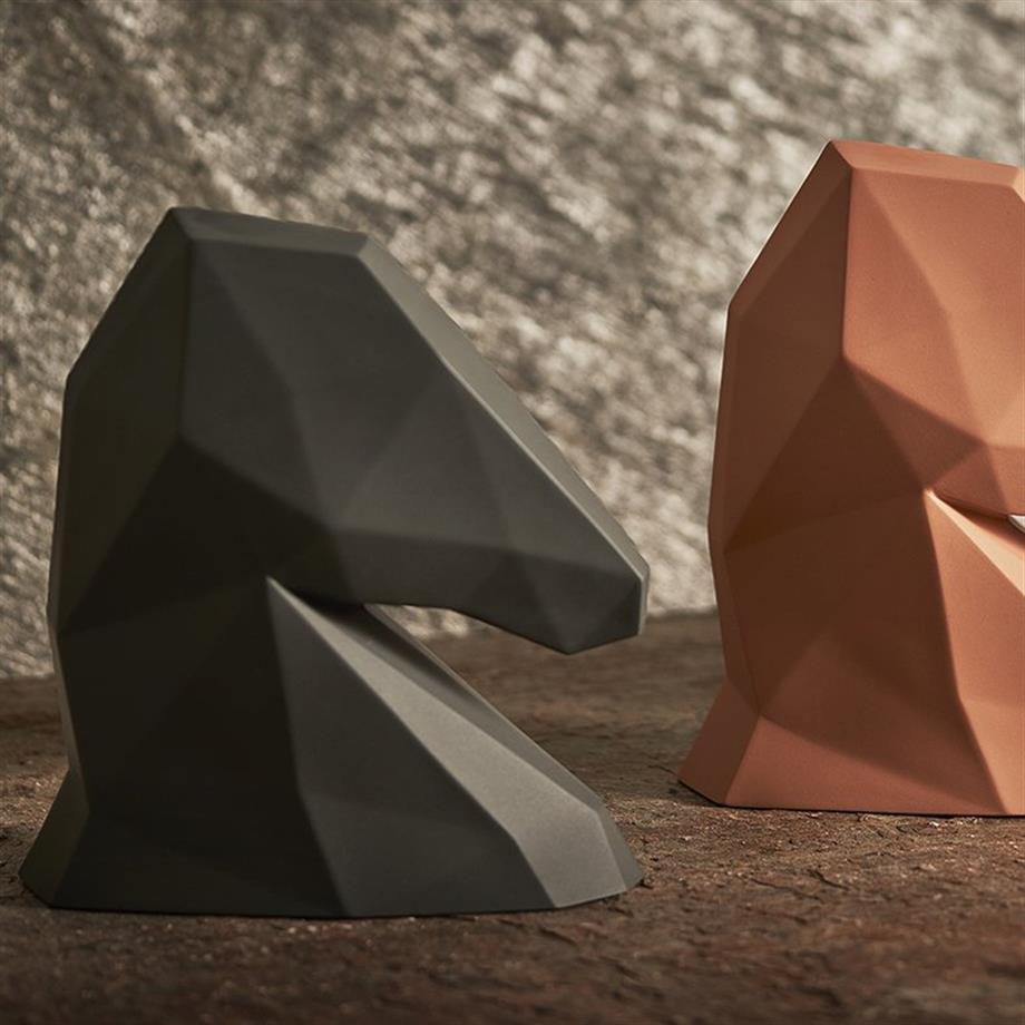 Dekoratif At Siyah Mat