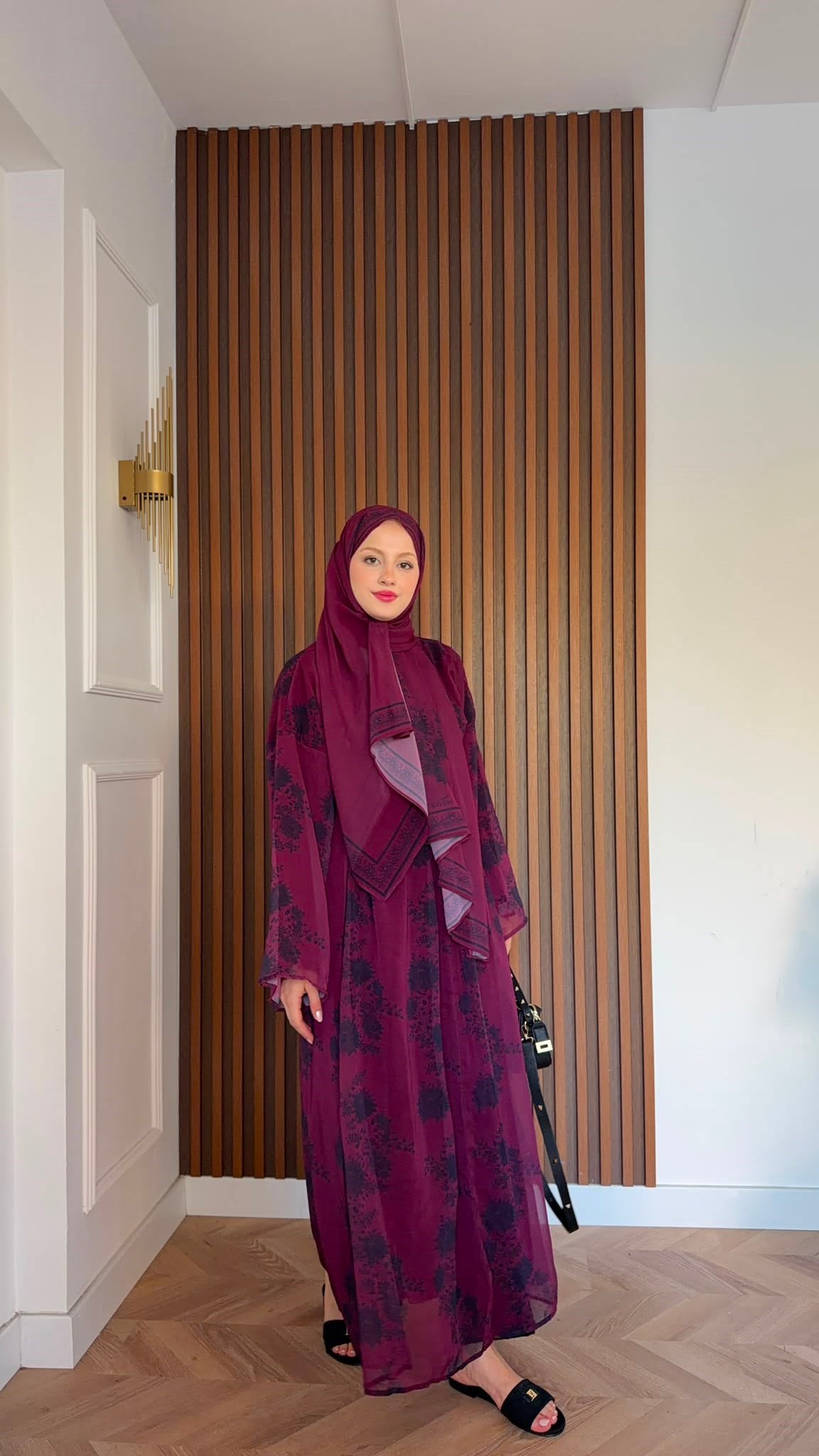 MEYSADESIGN ELBİSELER Bordo Siyah Çiçekli Şallı Abaya Takımı