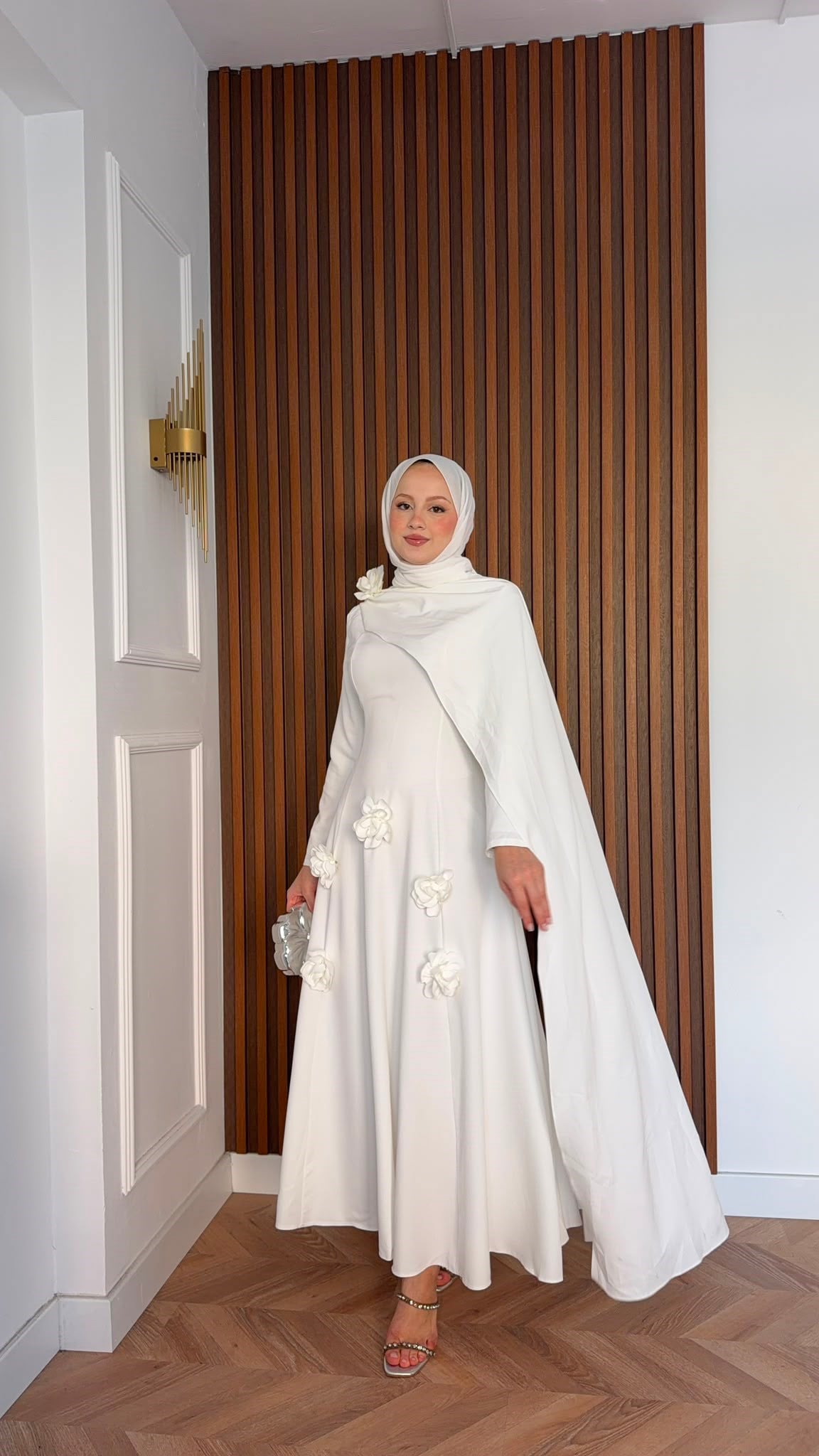 MEYSADESIGN ELBİSELER Gül Detaylı Abiye Beyaz