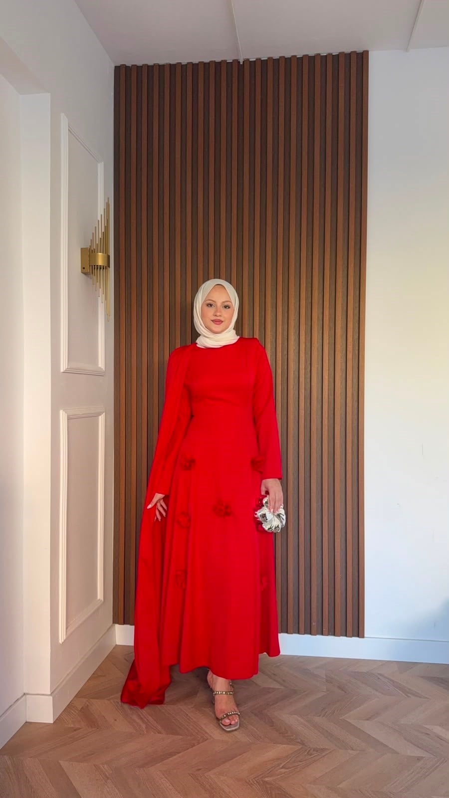 MEYSADESIGN ELBİSELER Gül Detaylı Abiye Kırmızı